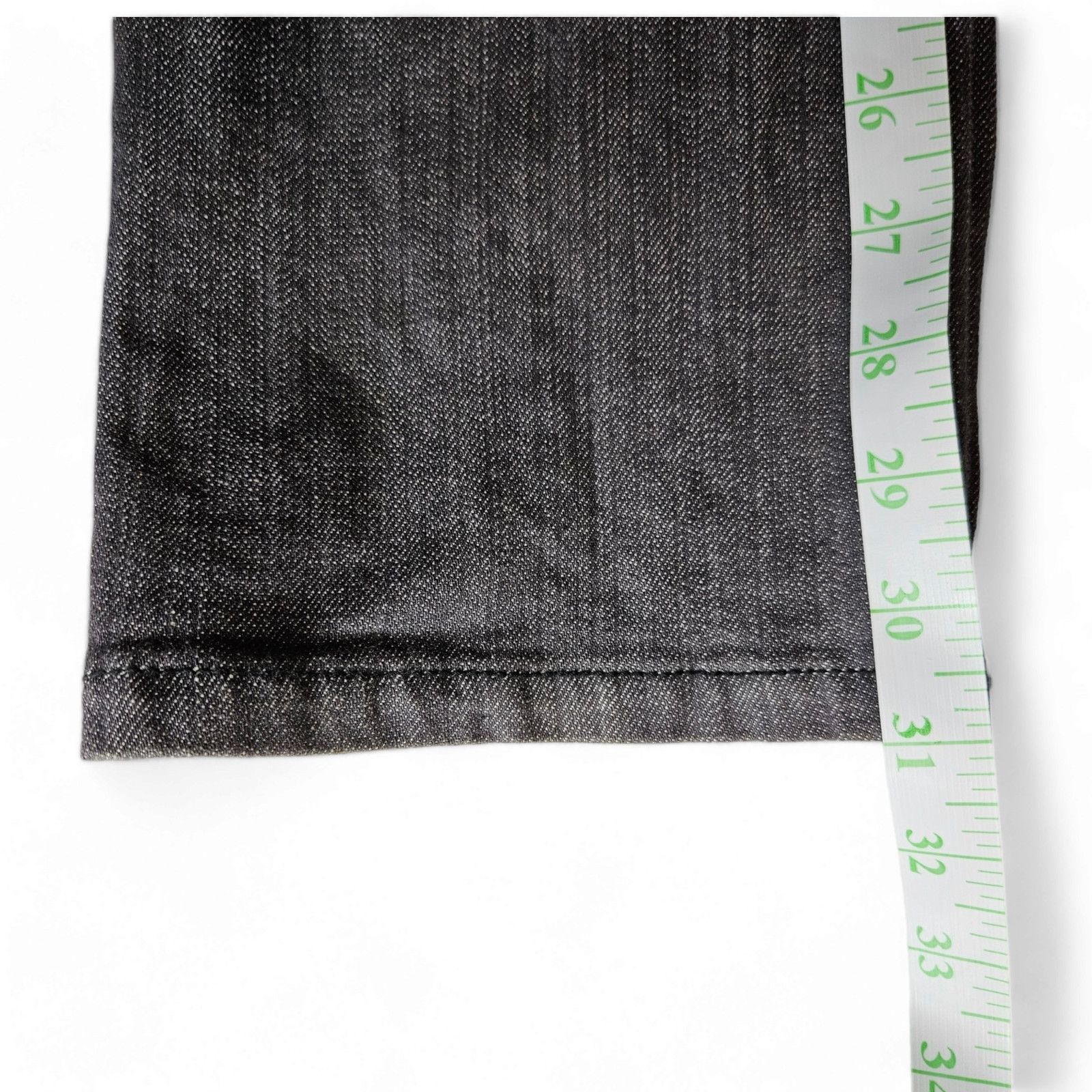 Bill Blass EUC Bill Blass High Rise Straight Jeans Sz. 10x31 Dark Gray Size 32" / US 10 / IT 46 - 8 Thumbnail