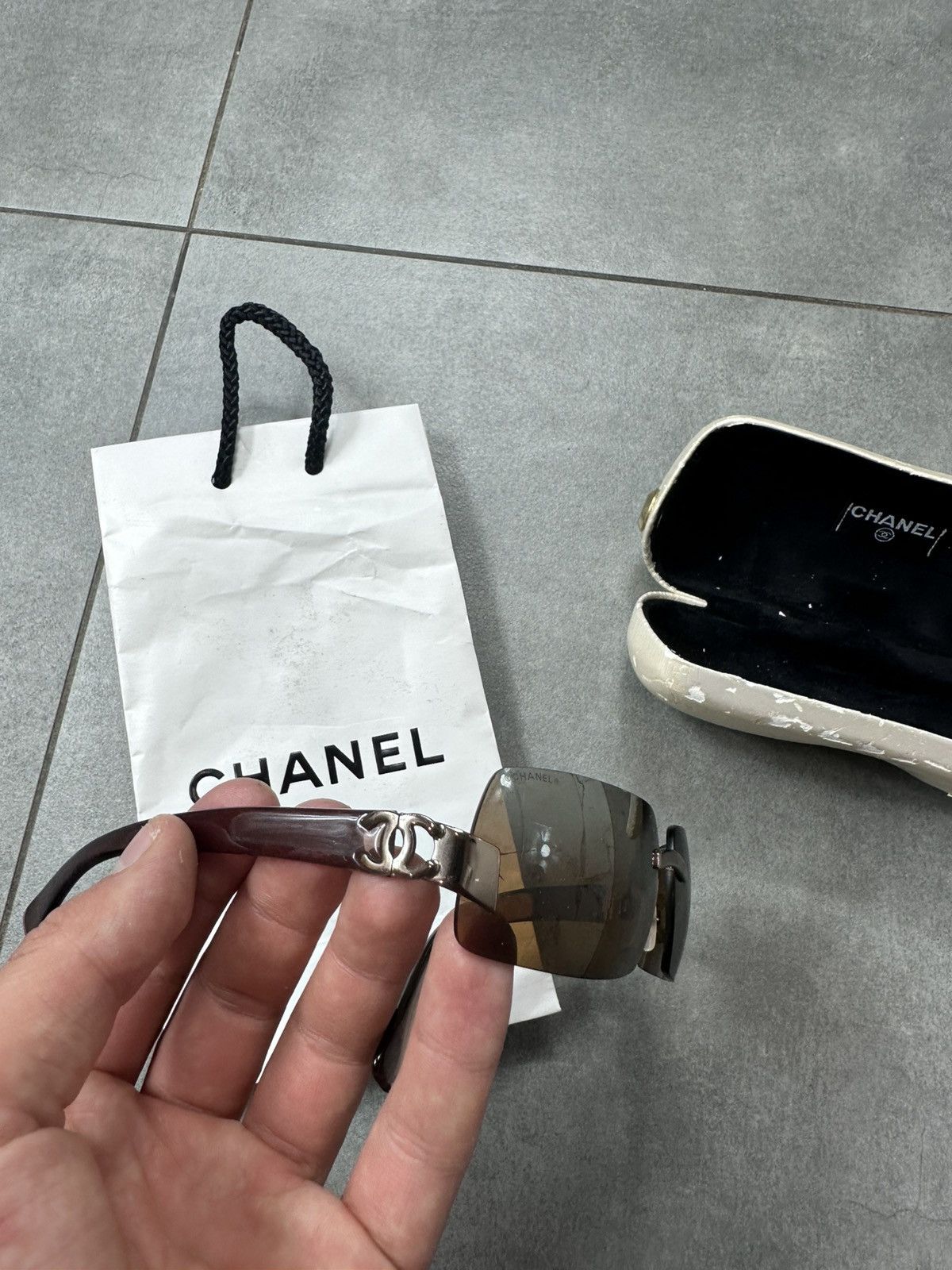 Chanel CHANEL Sunglasses Rimless Rhinestone Shields CC Logo 4048 Size ONE SIZE - 2 Thumbnail