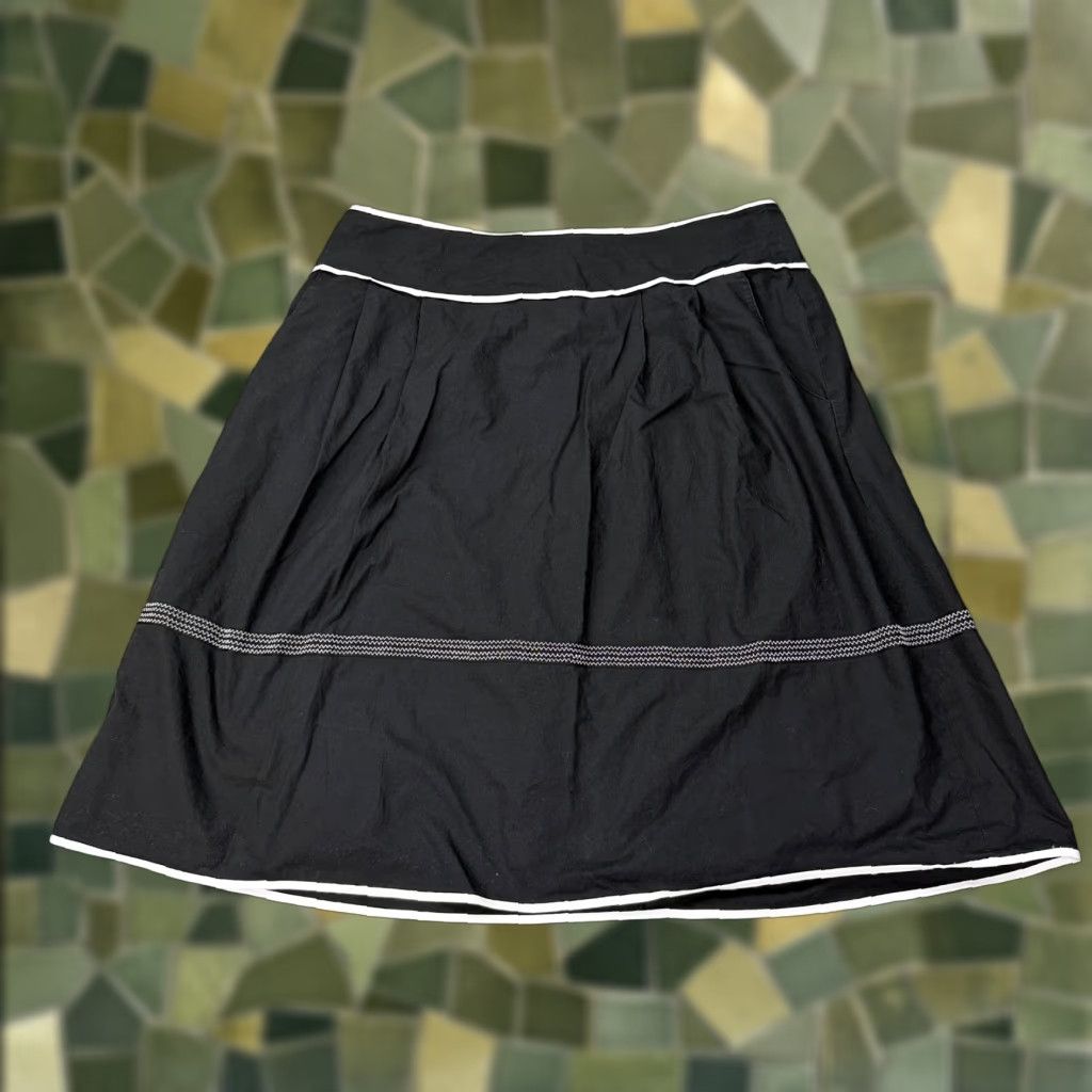 Talbots Talbots Skirt Women 12 A-Line Knee Length Black Cotton Lined Pockets Zip Size 34" / US 12 / IT 48 - 1 Thumbnail