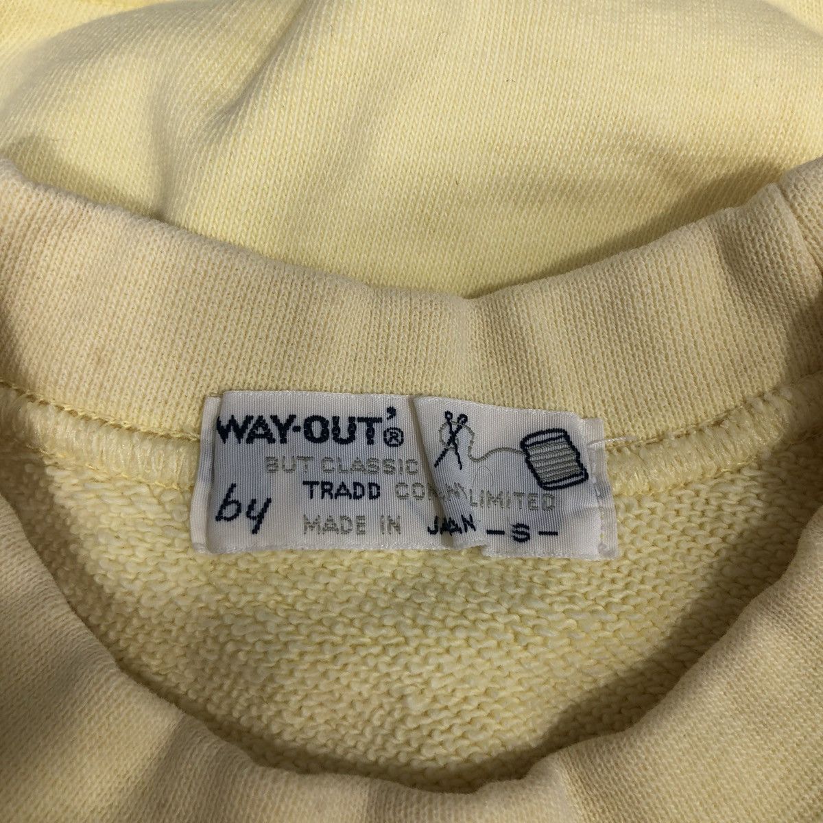 Vintage Vintage 90s WAY-OUT But Classic Sweatshirt Crewneck Vintage Size US M / EU 48-50 / 2 - 4 Thumbnail