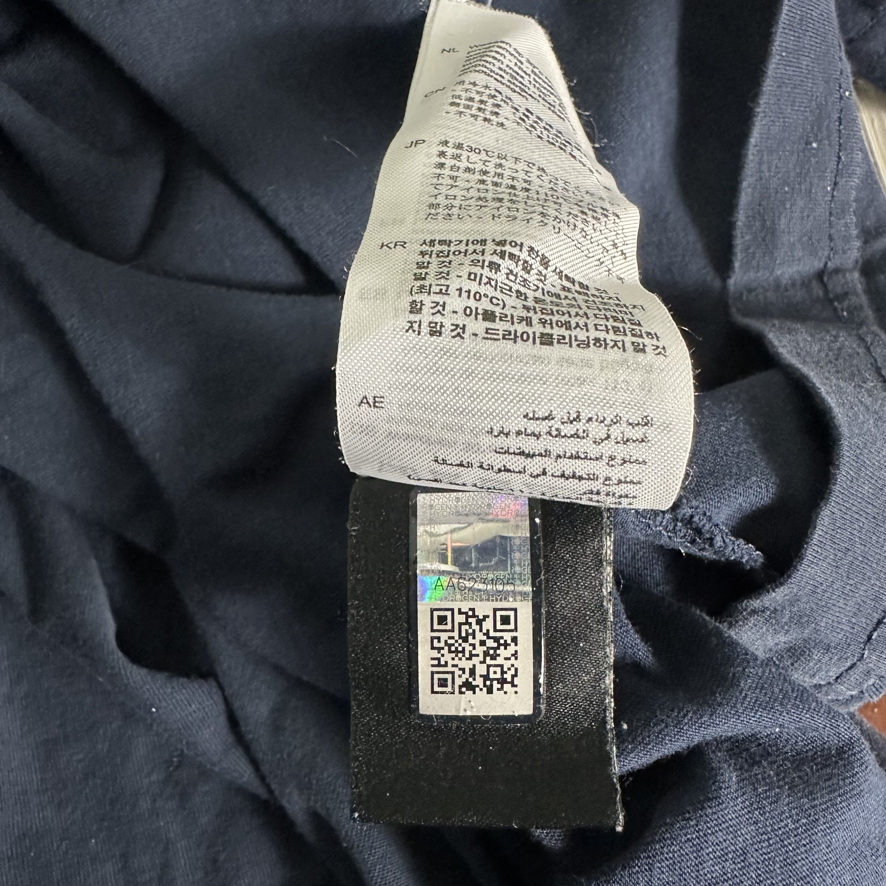 HYDROGEN 🔥RARE🔥Vintage Hydrogen Skulls T-shirt Made in Turkey Size US L / EU 52-54 / 3 - 6 Thumbnail