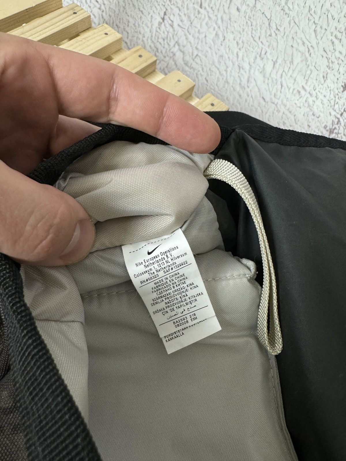 Nike Vintage Nike Messenger Bag Cordura Shoulder Y2K Style Size ONE SIZE - 12 Thumbnail