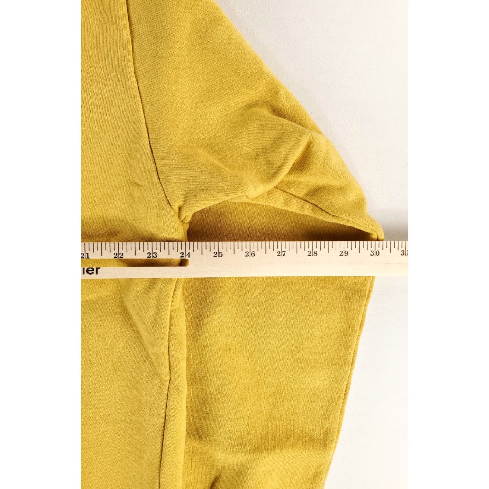Asos OSO Oso Boys Lie Crew Neck Sweatshirt Little Devil Yellow Mens XXL Sleeve Pullover Sweatshirt Mens 2XL Crew Neck Yellow Devil Size US XXL / EU 58 / 5 - 5 Thumbnail
