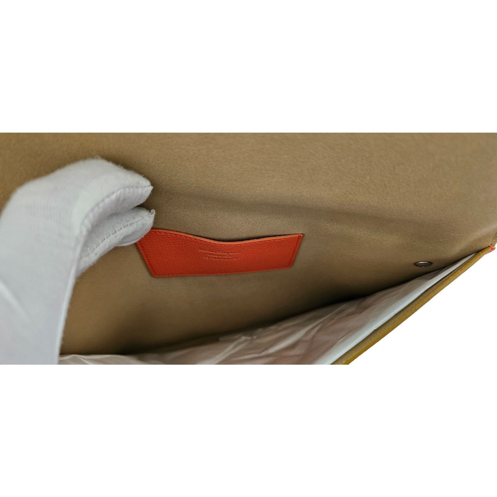 Salvatore Ferragamo Salvatore Ferragamo Orange Pebbled Leather Clutch Bag Size ONE SIZE - 5 Thumbnail