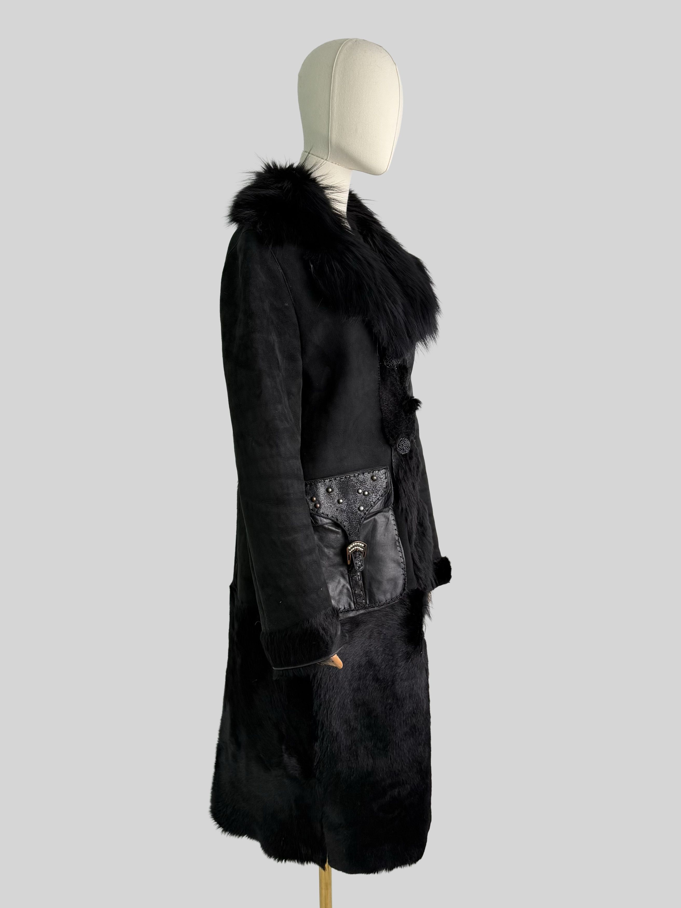 Vintage Vintage Shearling Leather Long Winter Coat Y2K Gothic Size M / US 6-8 / IT 42-44 - 2 Thumbnail