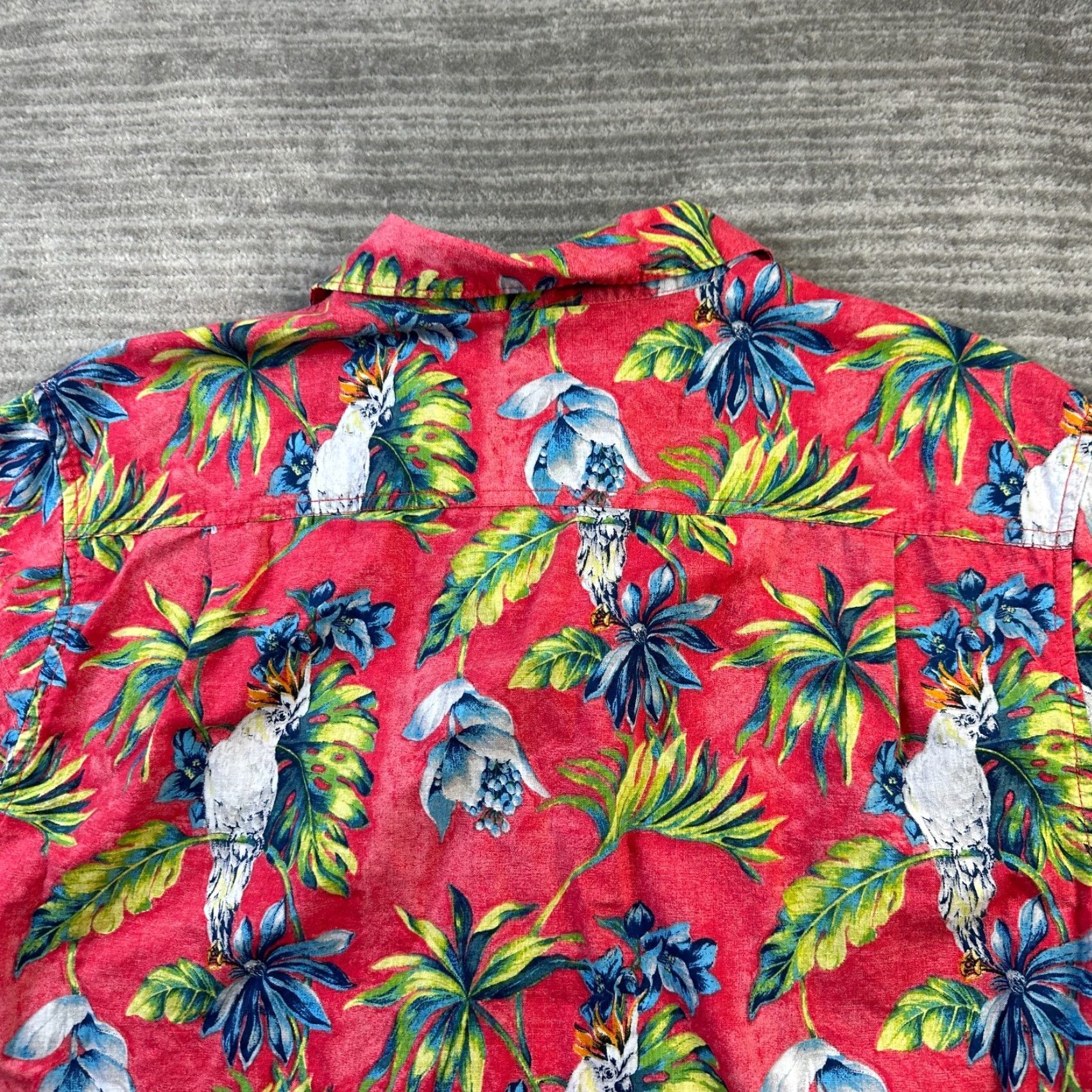 Tommy Bahama Tommy Bahama Shirt Mens Large Red Button Up All Over Print Parrot Camp Size US L / EU 52-54 / 3 - 5 Thumbnail