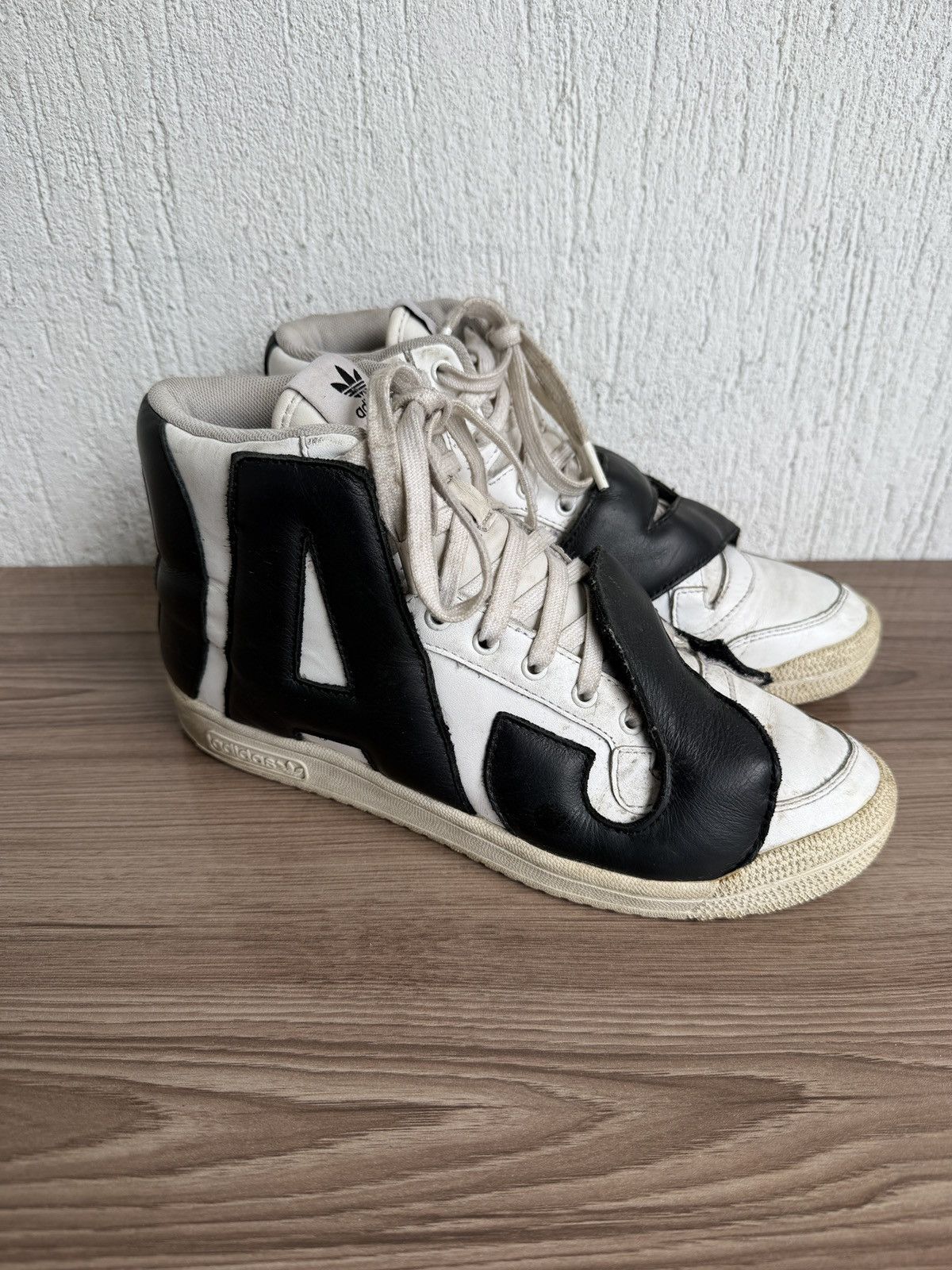 Adidas × Jeremy Scott js letters sneakers Size US 9 / EU 42 - 1 Thumbnail