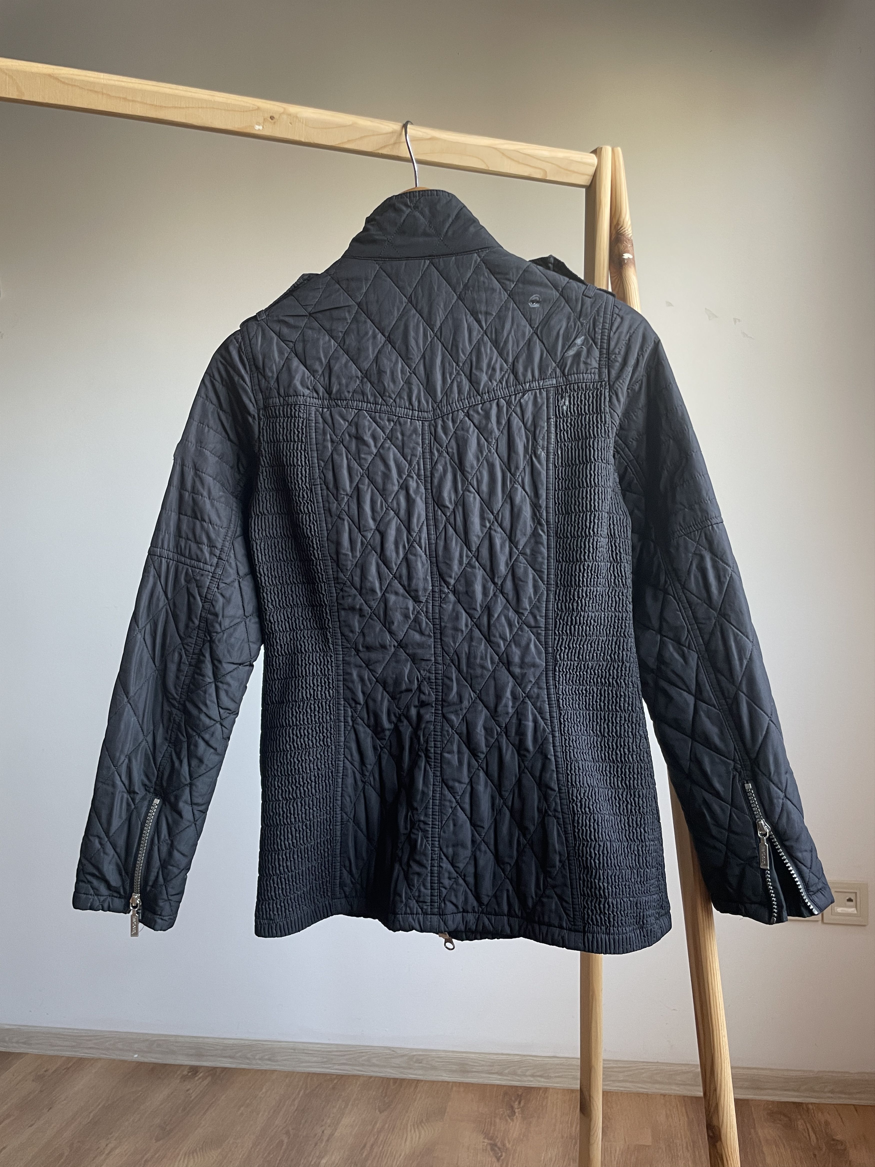 Barbour Barbour International Womens Fireblade Ribbed Quilted Jacket Size M / US 6-8 / IT 42-44 - 2 Thumbnail
