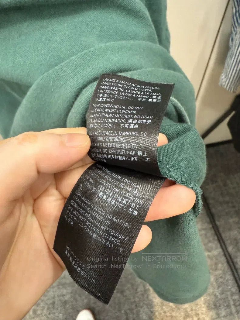 Balenciaga Balenciaga Short-sleeve, size S Size US S / EU 44-46 / 1 - 4 Thumbnail
