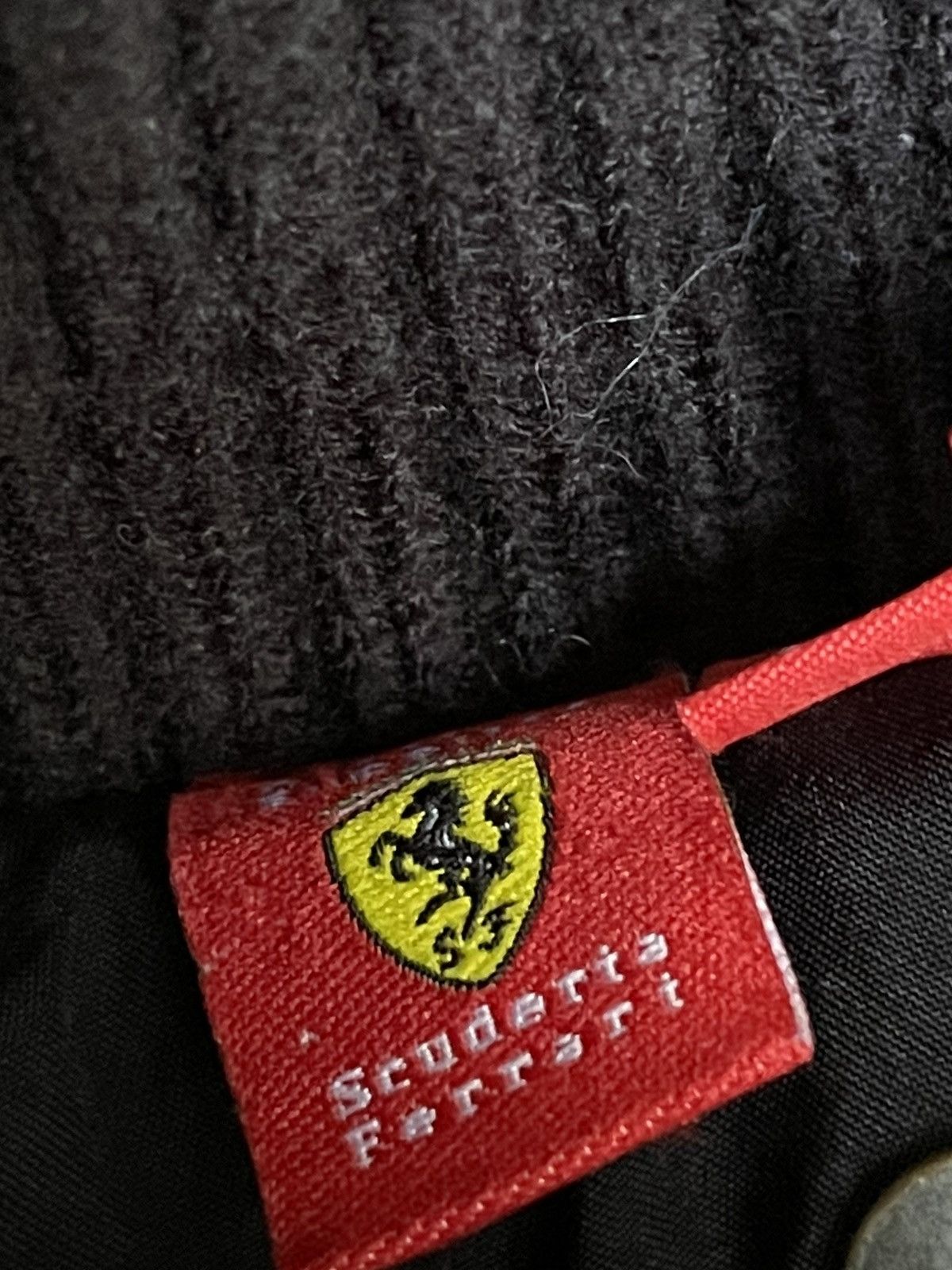 Puma Vintage Puma x Ferrari Black Puffer Jacket RARE Size US L / EU 52-54 / 3 - 10 Thumbnail