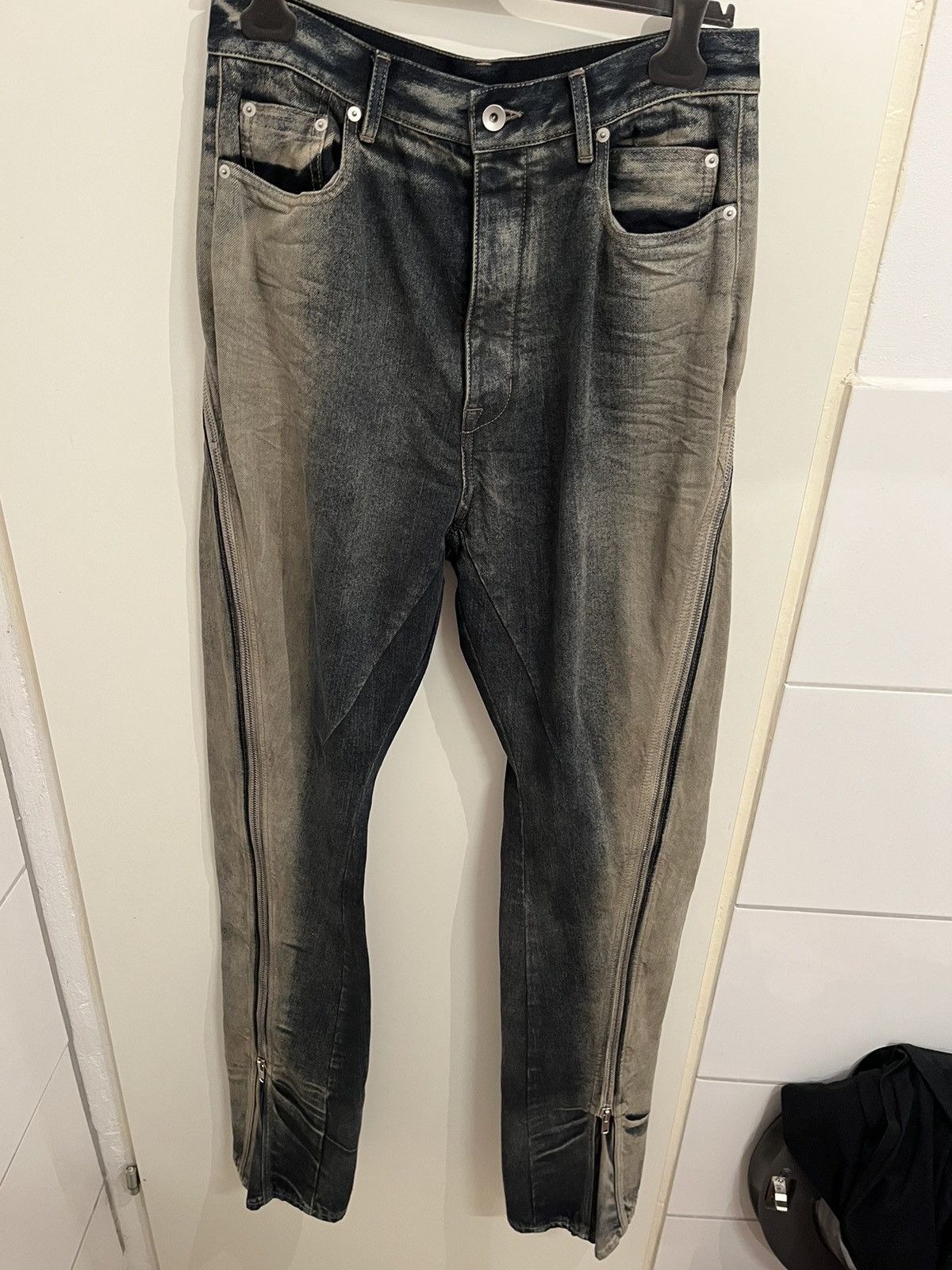 Image of Rick Owens Drkshdw Mineral Pearl Bolan Banana Denim in Blue, Men's (Size 31)