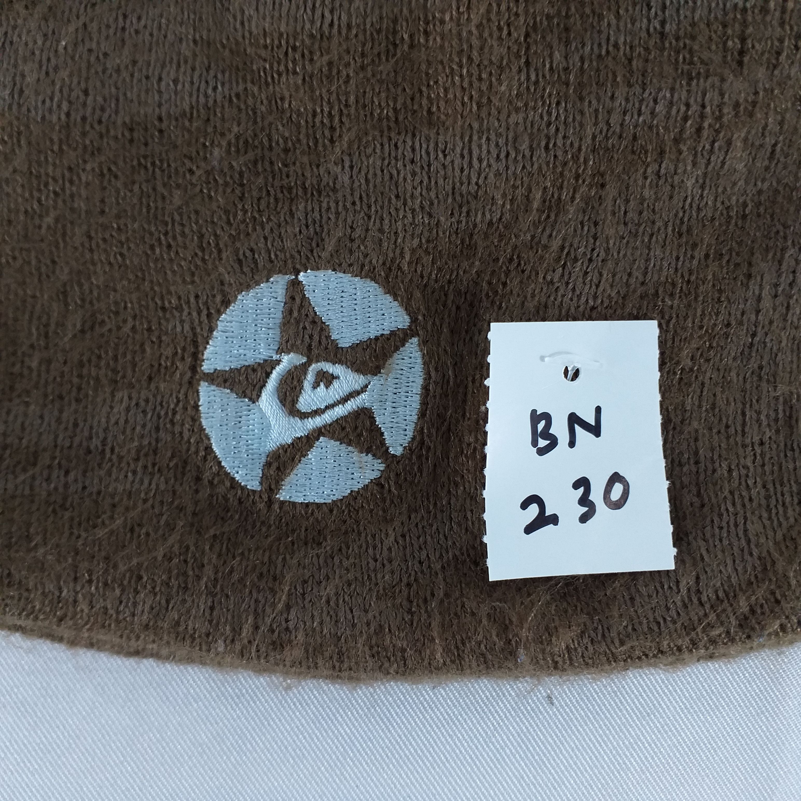 Quiksilver Star Quicksilver Embroidery Logo Snow Cap Hat Beanie -BN230 Size ONE SIZE - 6 Thumbnail