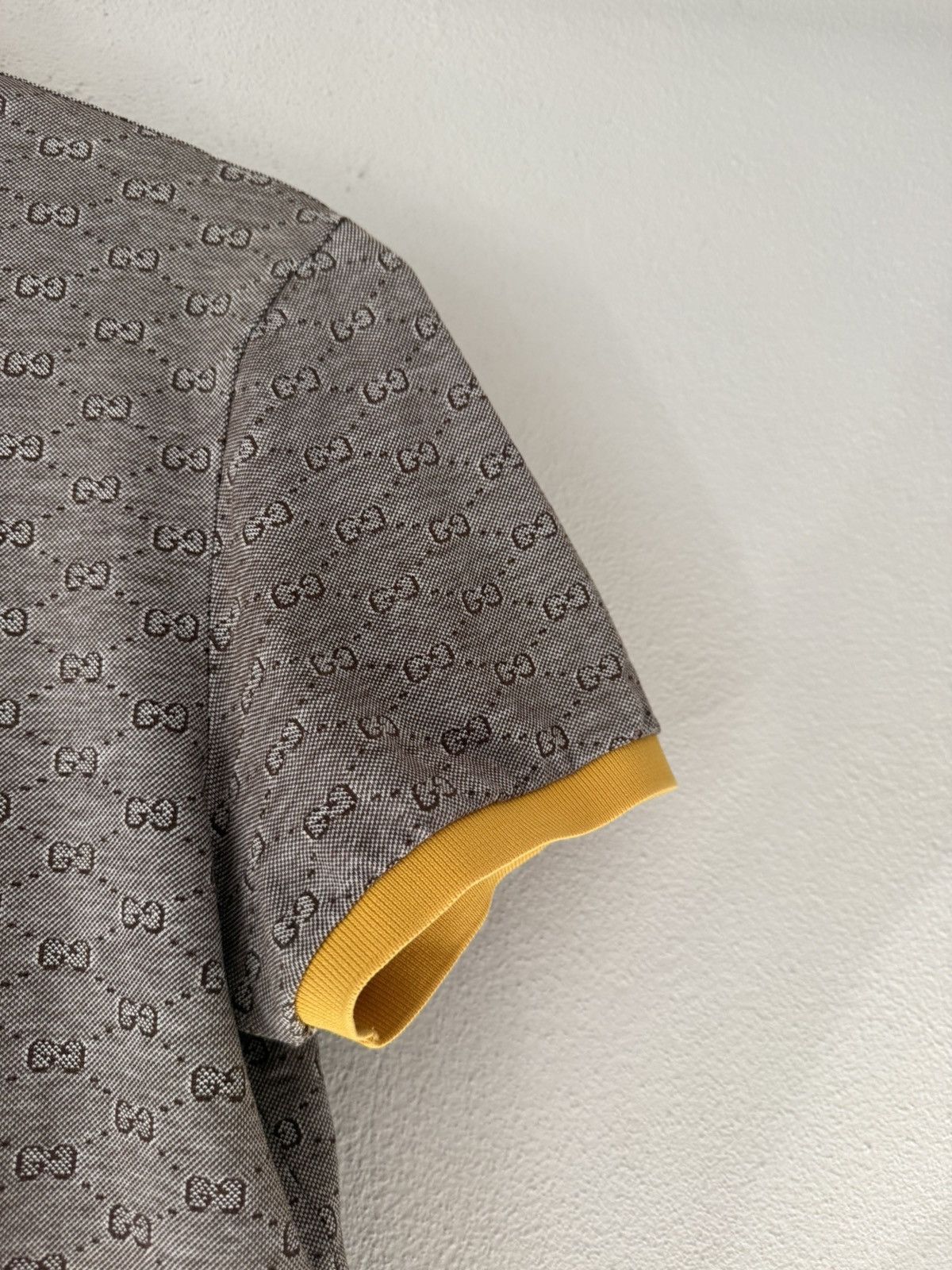 Gucci Monogram Cotton Polo with Yellow Tipped Collar Size US L / EU 52-54 / 3 - 4 Thumbnail
