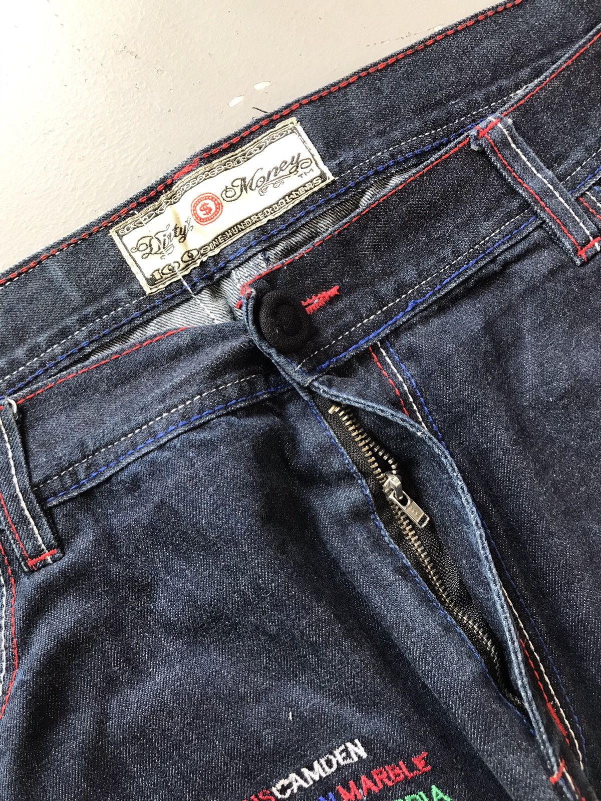 Vintage Vintage dirty money London embroidered SpellOut denim Size US 40 / EU 56 - 5 Thumbnail