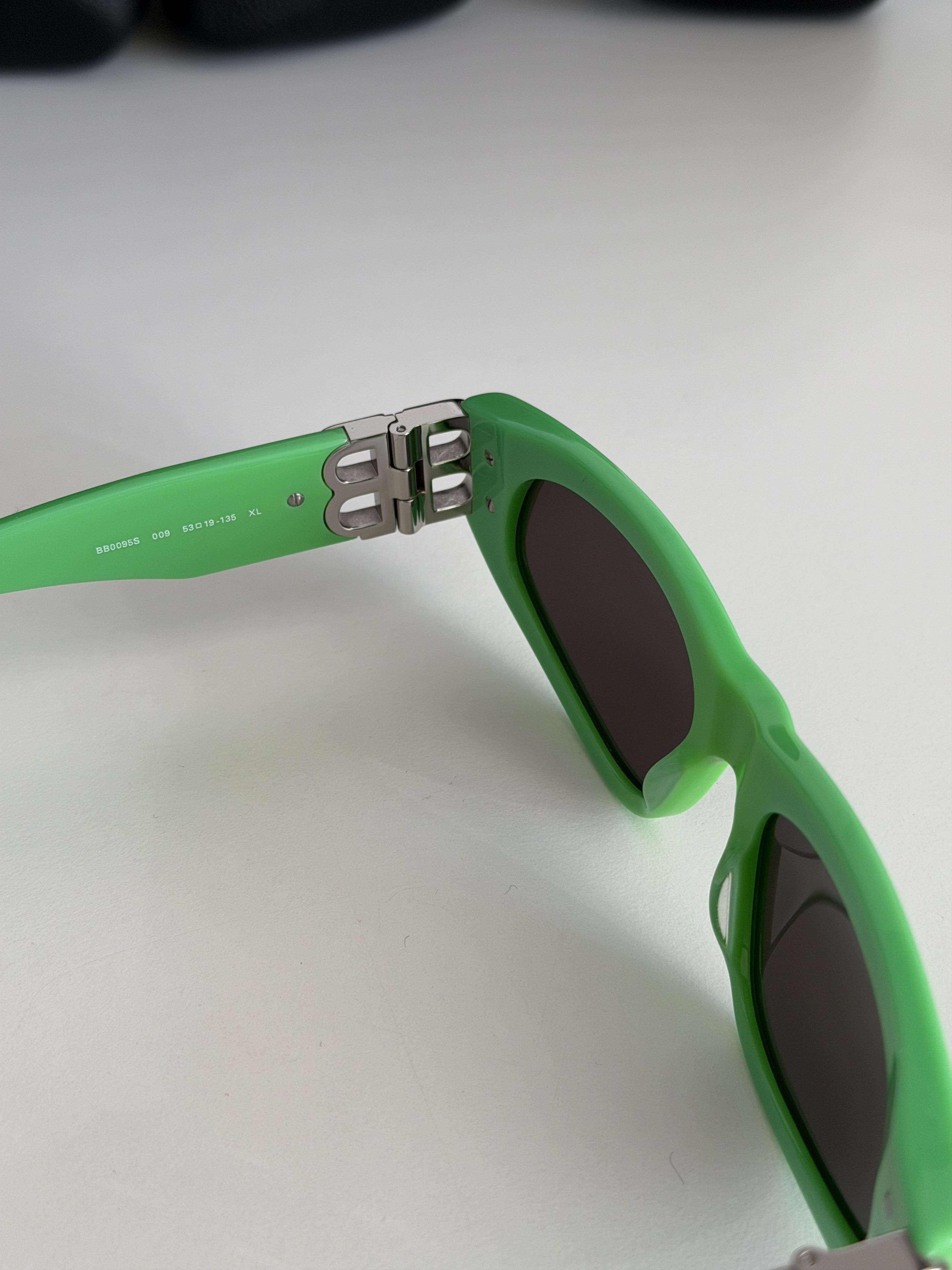 Balenciaga Balenciaga BB logo Sunglasses Size ONE SIZE - 9 Thumbnail