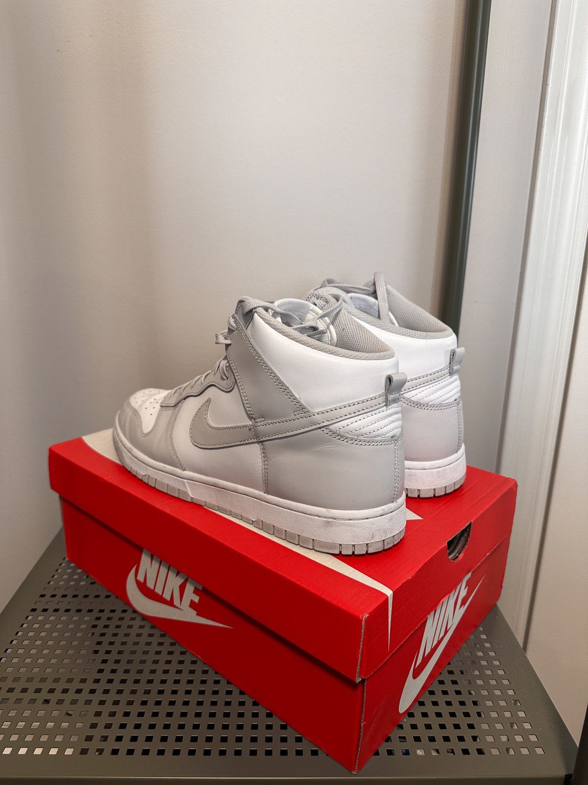 Nike 💥LAST CALL💥 Nike Dunk High Retro ‘Vast Grey’ Size US 11.5 / EU 44-45 - 3 Thumbnail