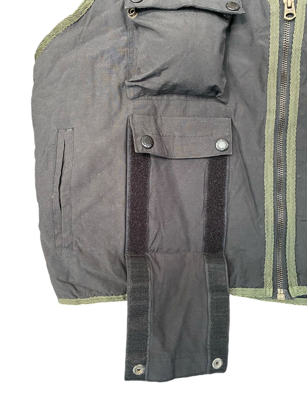Avirex Vtg AVIREX Tank Top Multi Pockets (L) Size US L / EU 52-54 / 3 - 10 Thumbnail