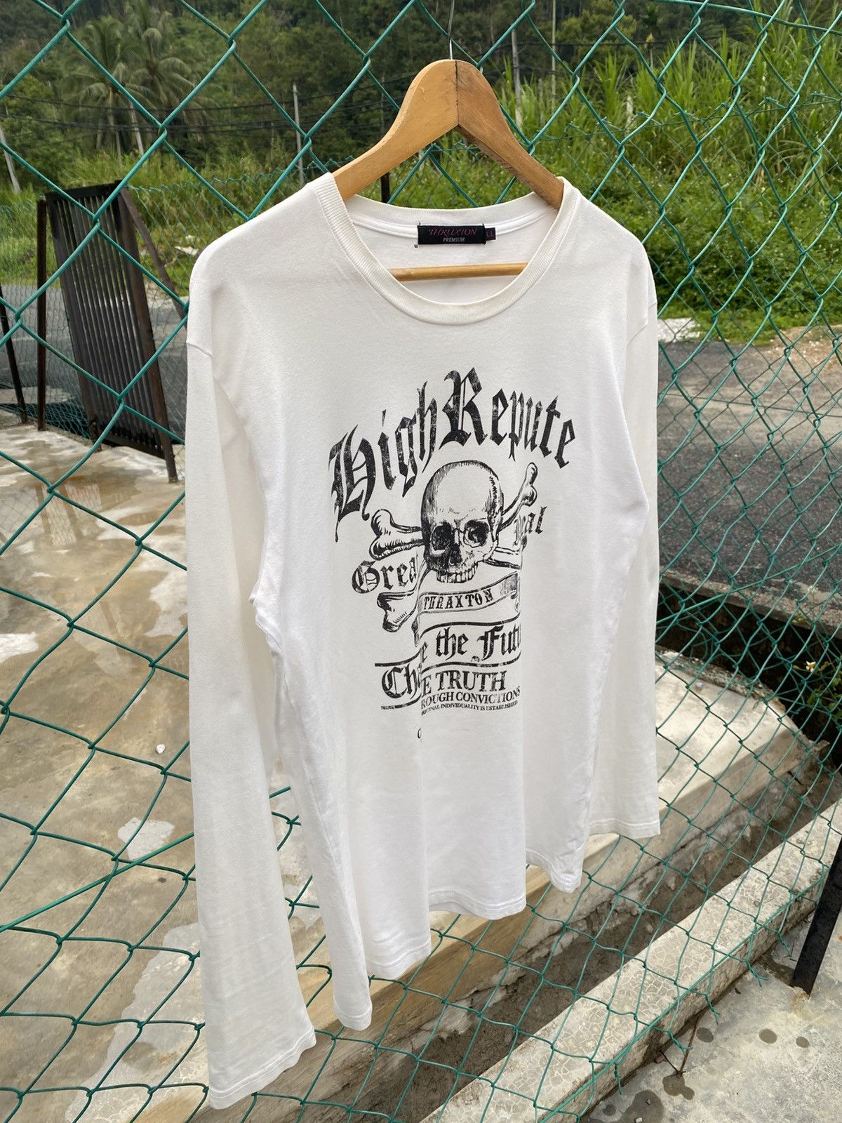 In The Attic Thruxton premium high repute spellout long sleeve tshirts Size US L / EU 52-54 / 3 - 3 Thumbnail