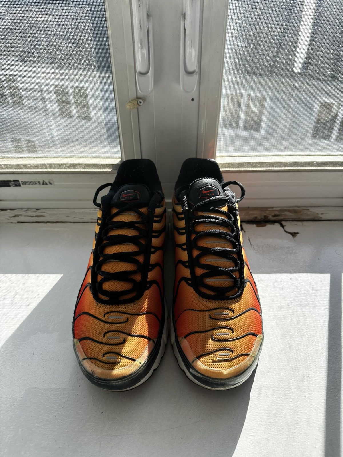 Nike Nike Air Max Plus ‘Sunset’ Size US 9.5 / EU 42-43 - 3 Thumbnail