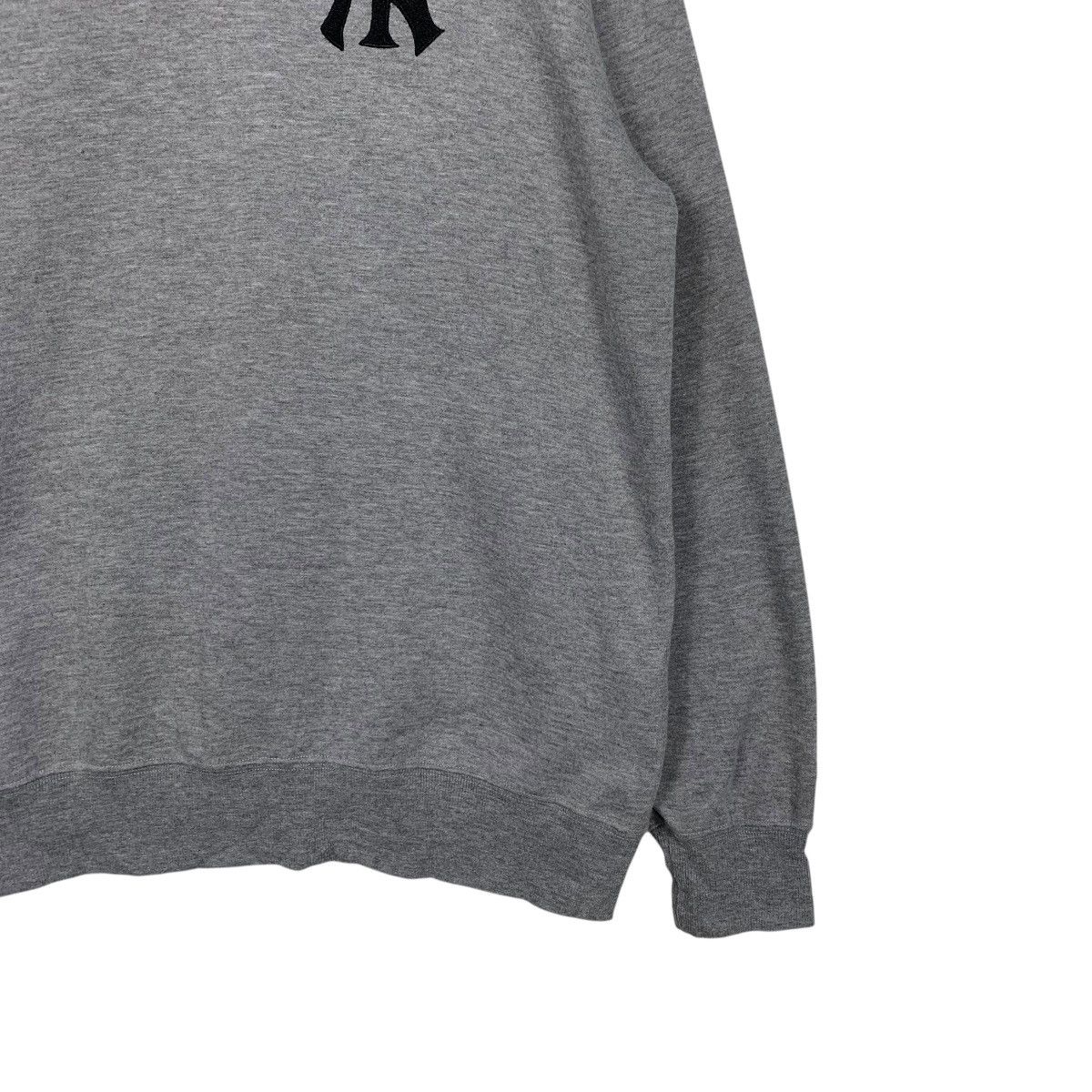 MLB MLB New York Yankees Crewneck Sweatshirt Size US L / EU 52-54 / 3 - 4 Thumbnail