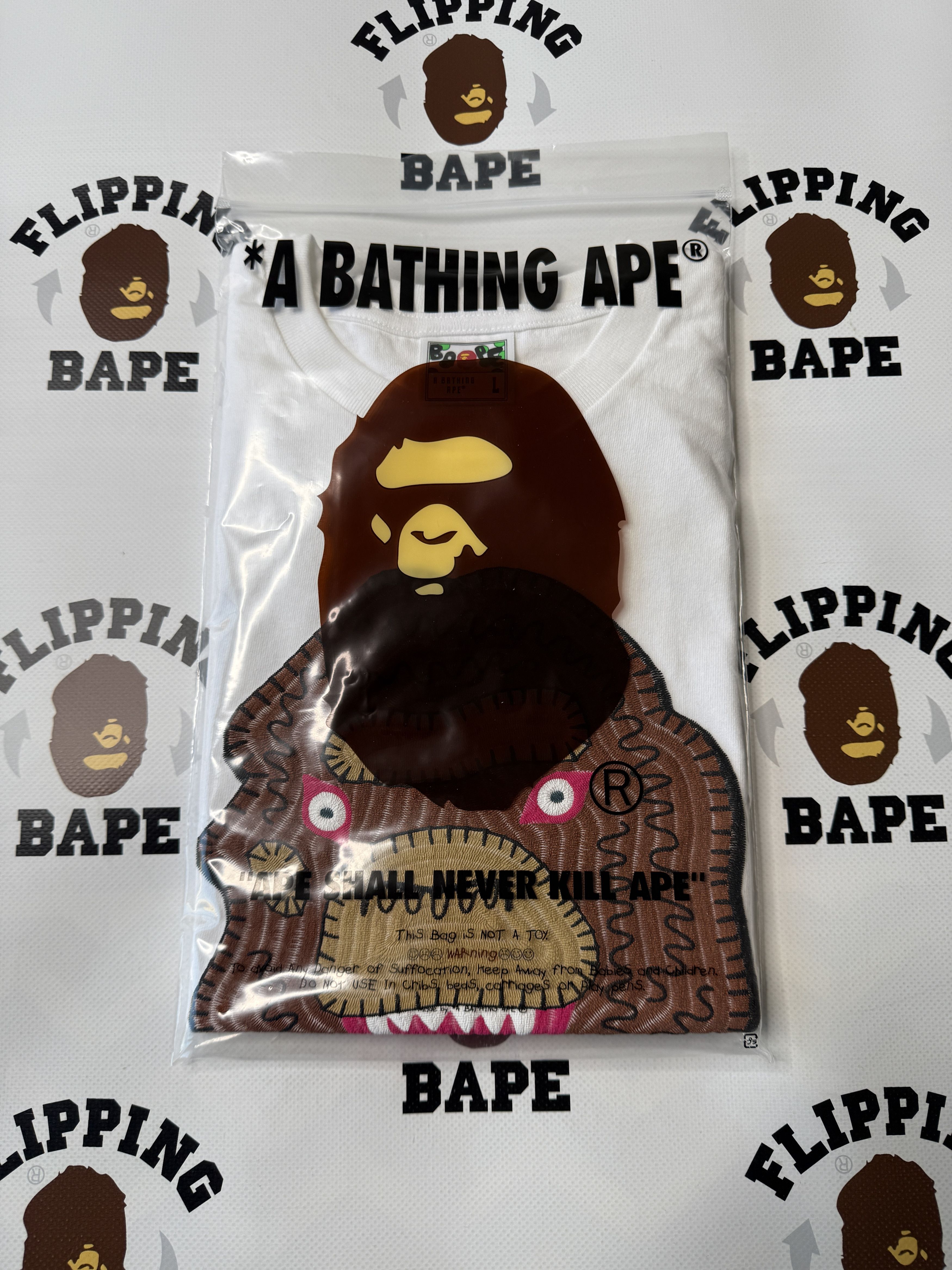 Bape BAPE EMBROIDERY STYLE SOUVENIR LOGO TEE (2025) Size US M / EU 48-50 / 2 - 10 Thumbnail