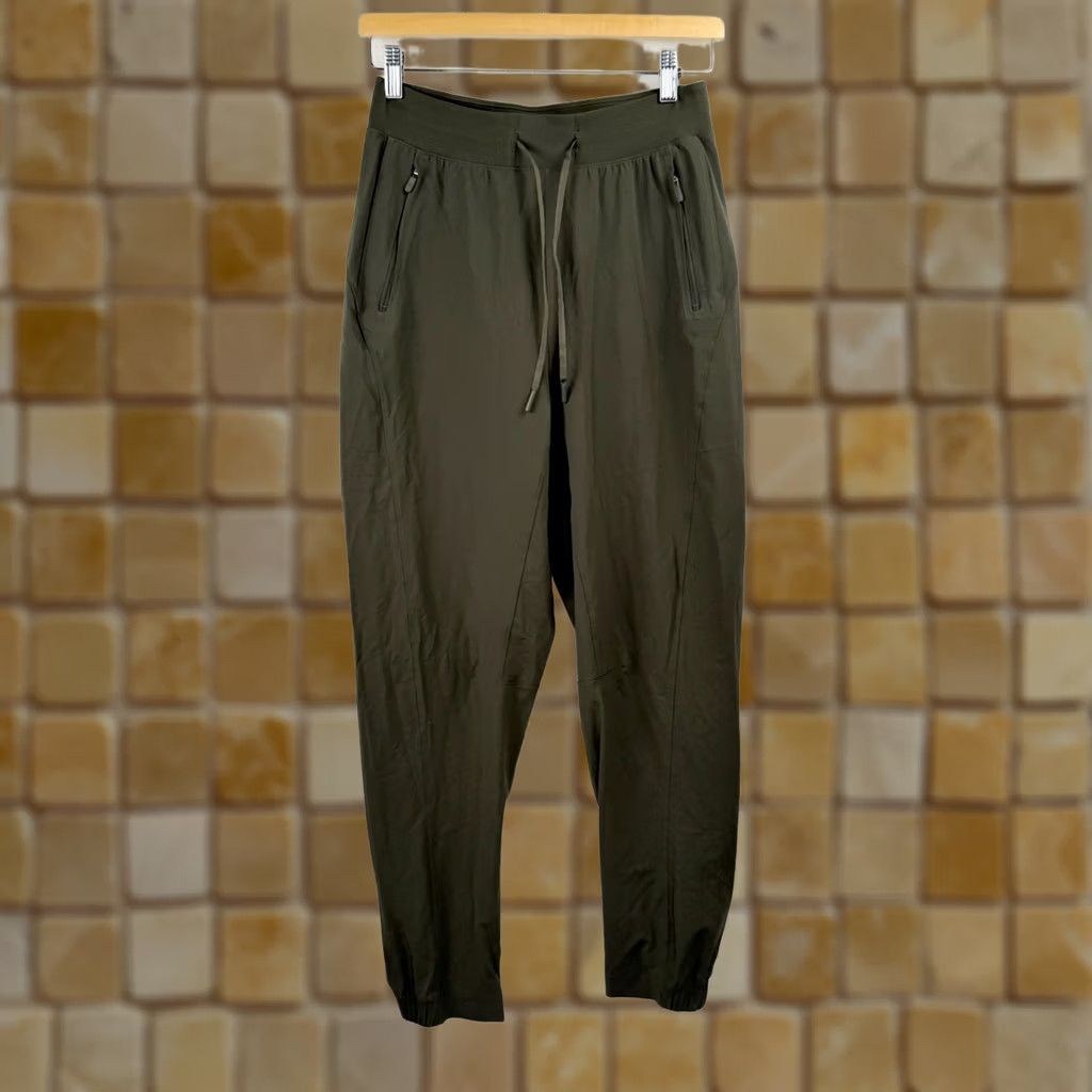 Lululemon VINTAGE Lululemon Dance Studio Jogger Pants Women 6 Green Pants Suede? Size 28" / US 6 / IT 42 - 1 Thumbnail