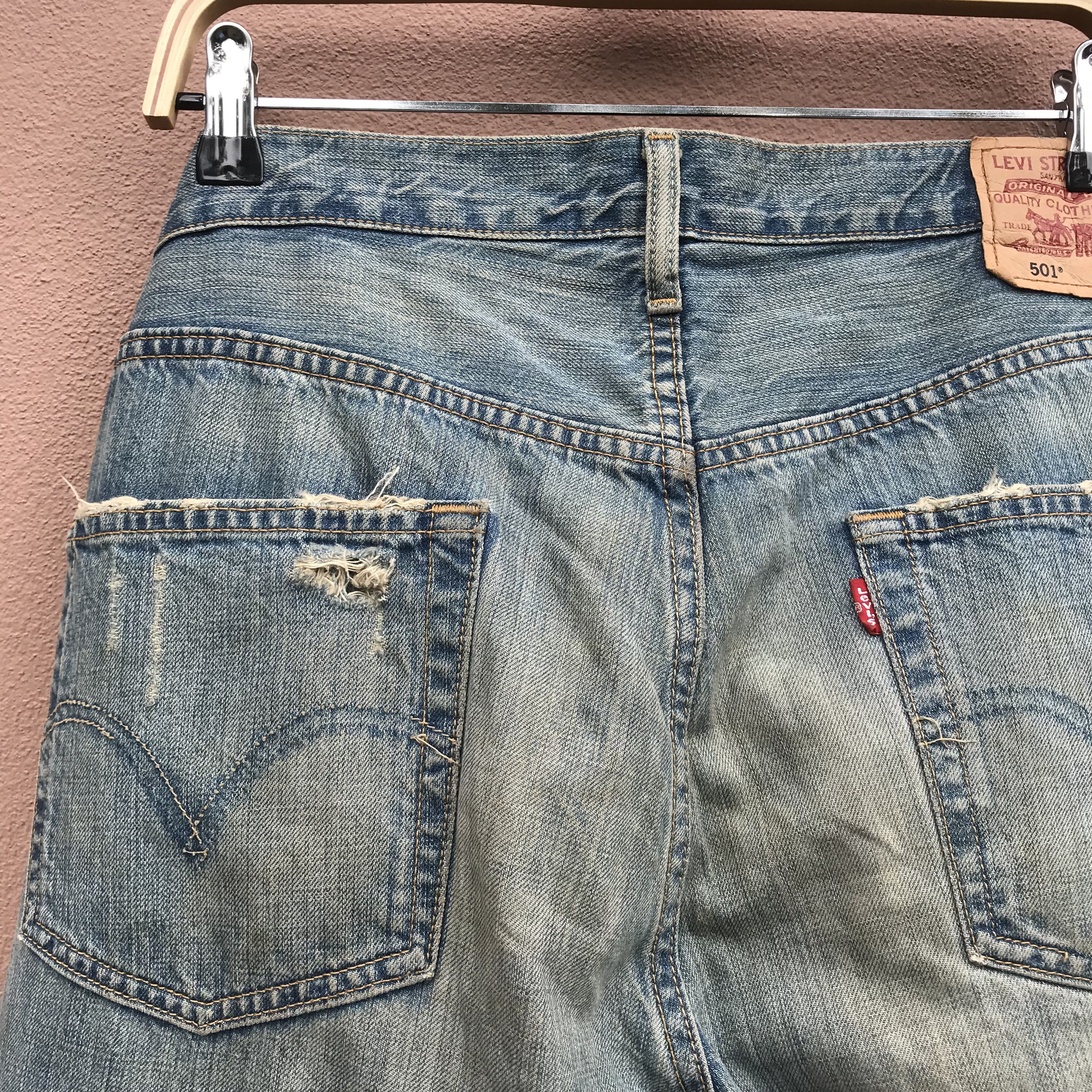 Levi's Levi’s 501 Distressed Jeans Faded Ripped Workwear Grunge Size US 36 / EU 52 - 8 Thumbnail