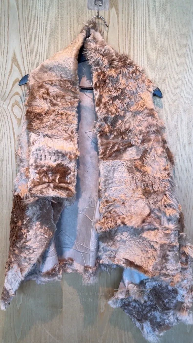 Ann Demeulemeester Ann Demeulemeester Beige Fur Top Size M / US 6-8 / IT 42-44 - 1 Thumbnail