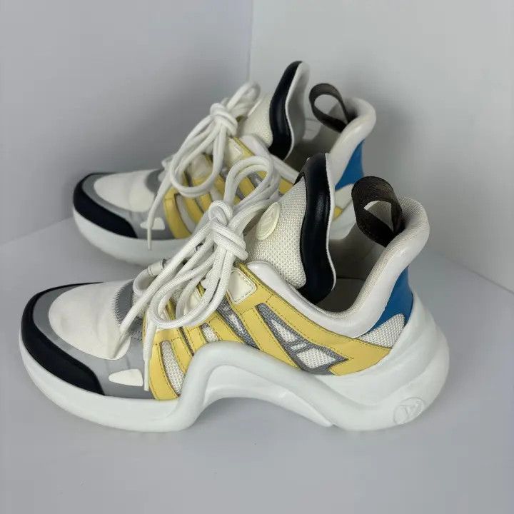 Louis Vuitton Louis Vuitton Archlight Fashion Sneakers for Women 0079 Size US 6 / IT 36 - 1 Thumbnail