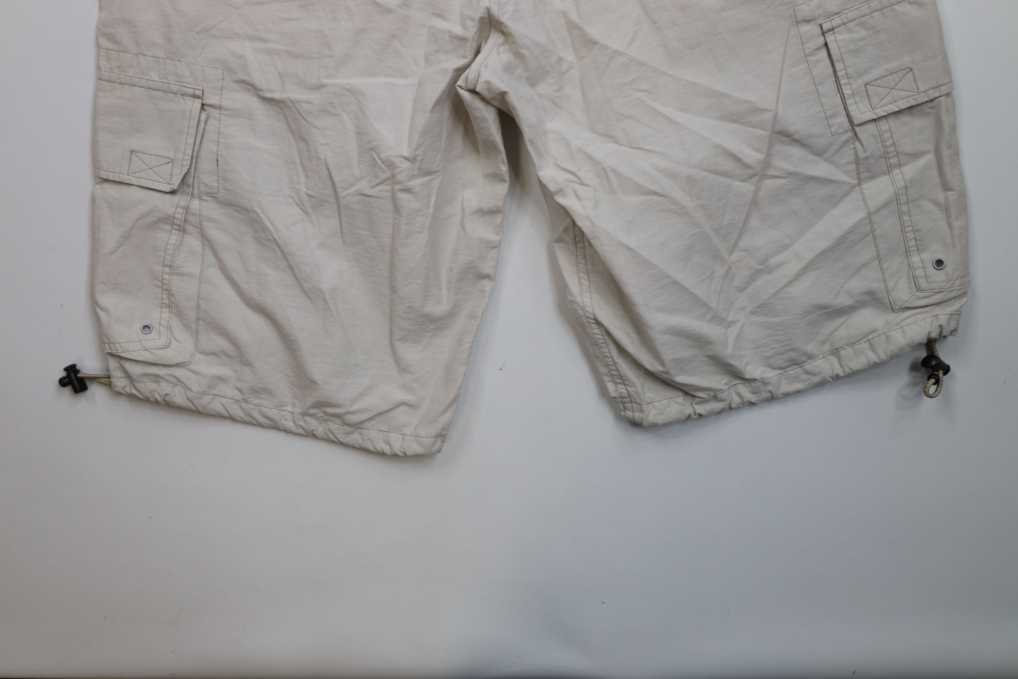 Vintage Vintage 90s Y2K Streetwear Fit Big Pocket Cargo Shorts Beige Size US 34 / EU 50 - 11 Thumbnail