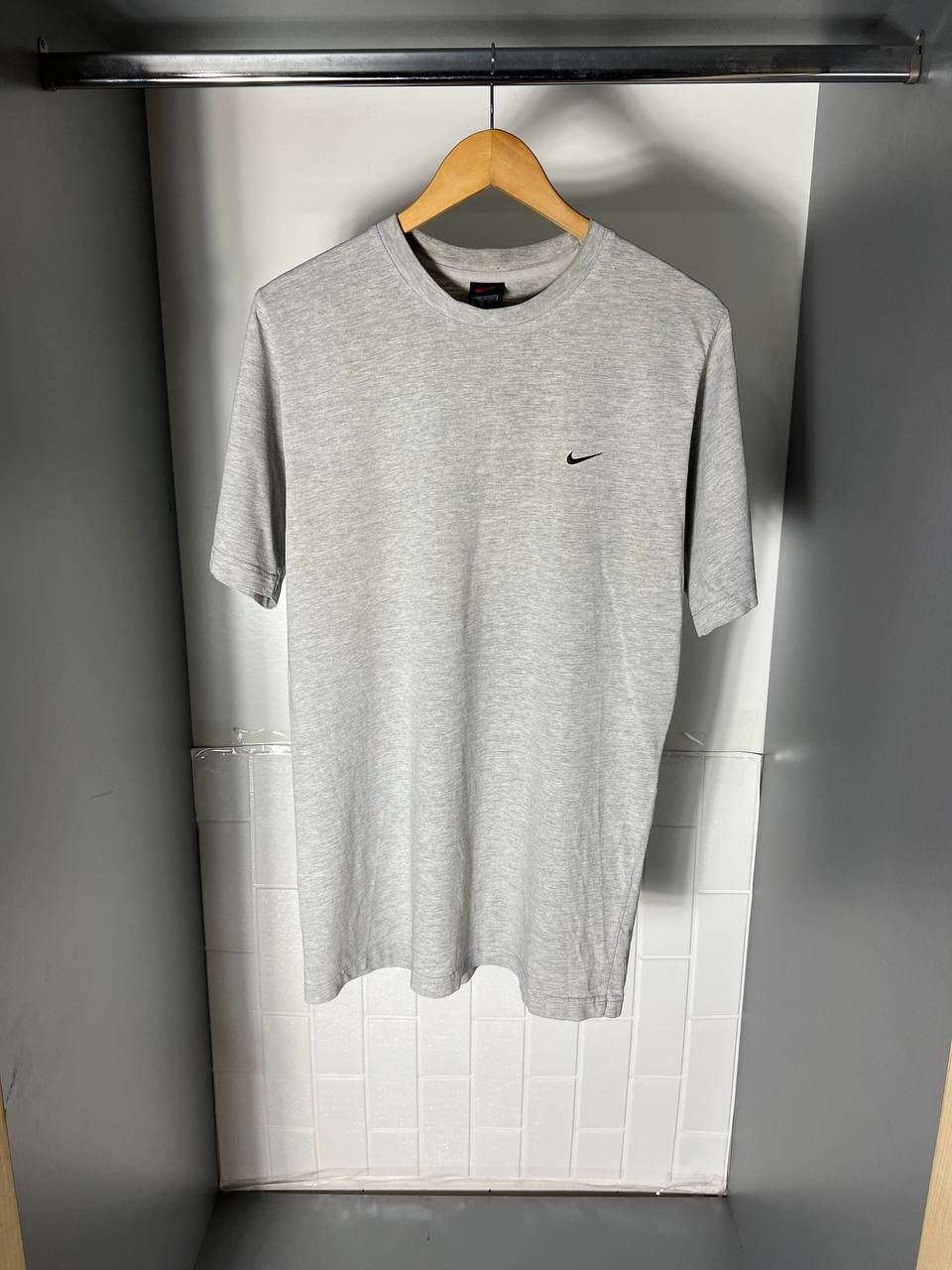 Nike VINTAGE NIKE CLASSIC RETRO DESIGNER T-SHIRT DRILL SWOOSH 90s Size US M / EU 48-50 / 2 - 1 Thumbnail