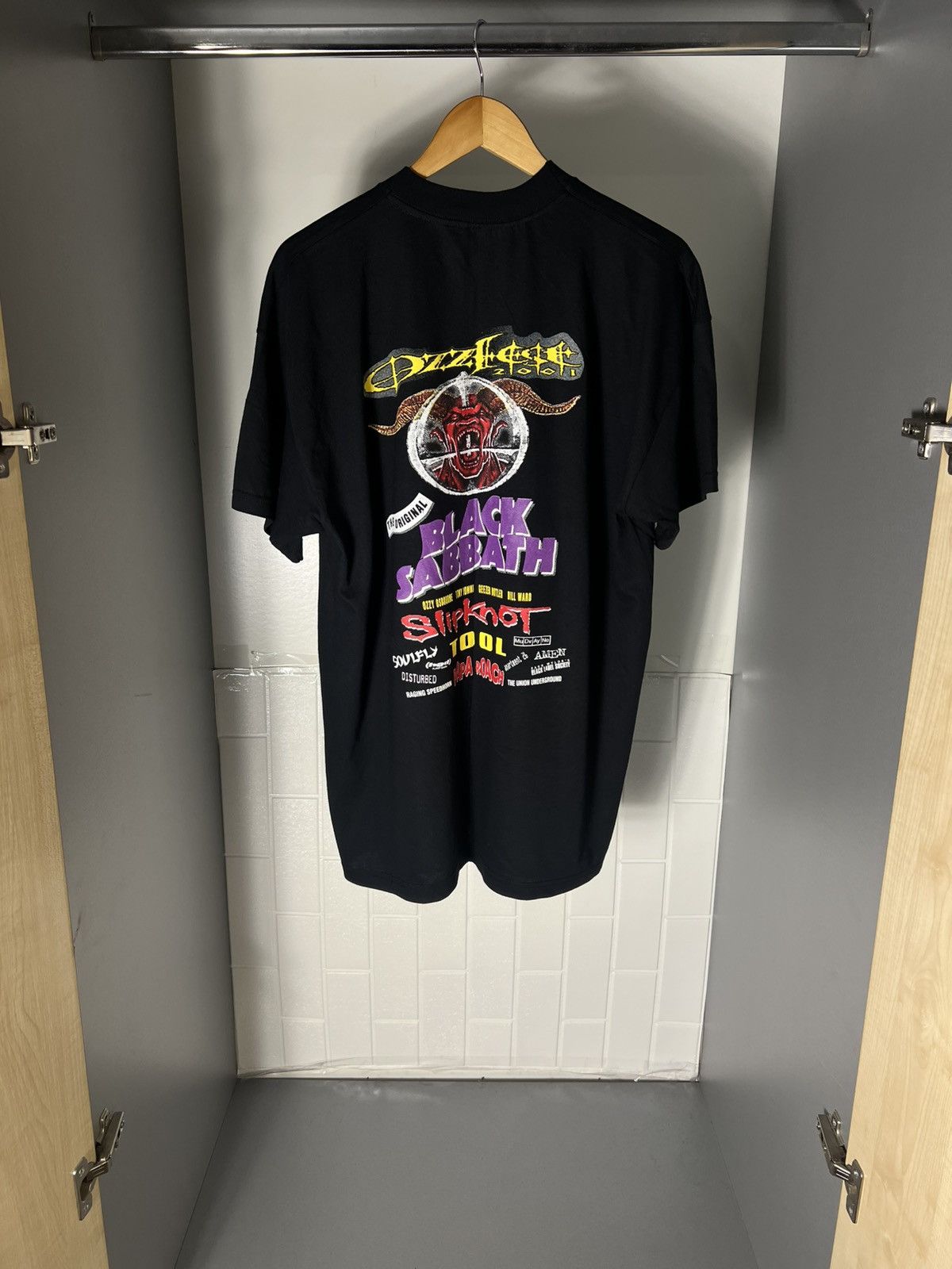 Band Tees VINTAGE OZZFEST WORLD TOUR ROCK T-SHIRT RETRO METAL Y2K 90s Size US XL / EU 56 / 4 - 10 Thumbnail
