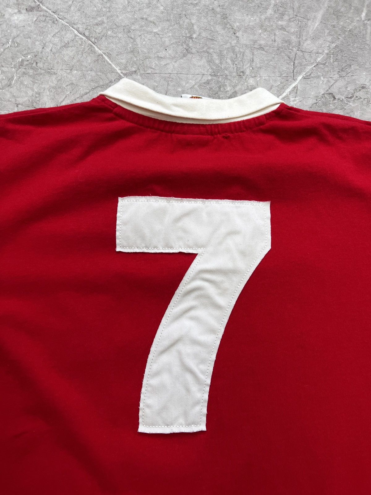 Vintage BlokeCore Manchester United score draw retro jersey 1977 Size US M / EU 48-50 / 2 - 10 Thumbnail