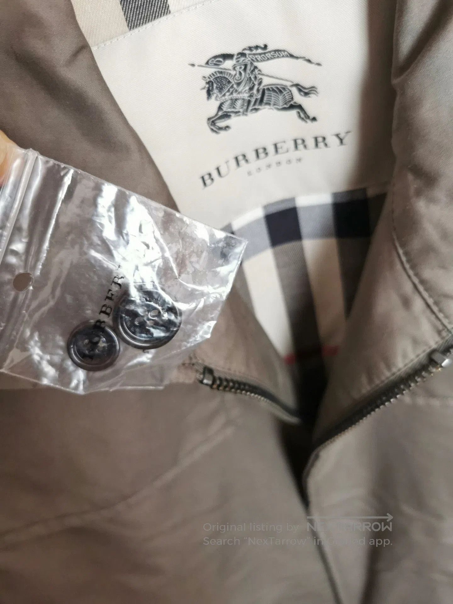 Burberry Burberry Men's Khaki Classic Jacket. Size US M / EU 48-50 / 2 - 8 Thumbnail