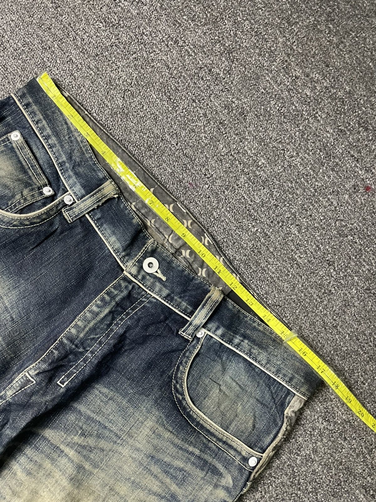 Hurley × Vintage HURLEY Men’s Fashion Distressed Denim Jeans (106) Size US 35 - 4 Thumbnail