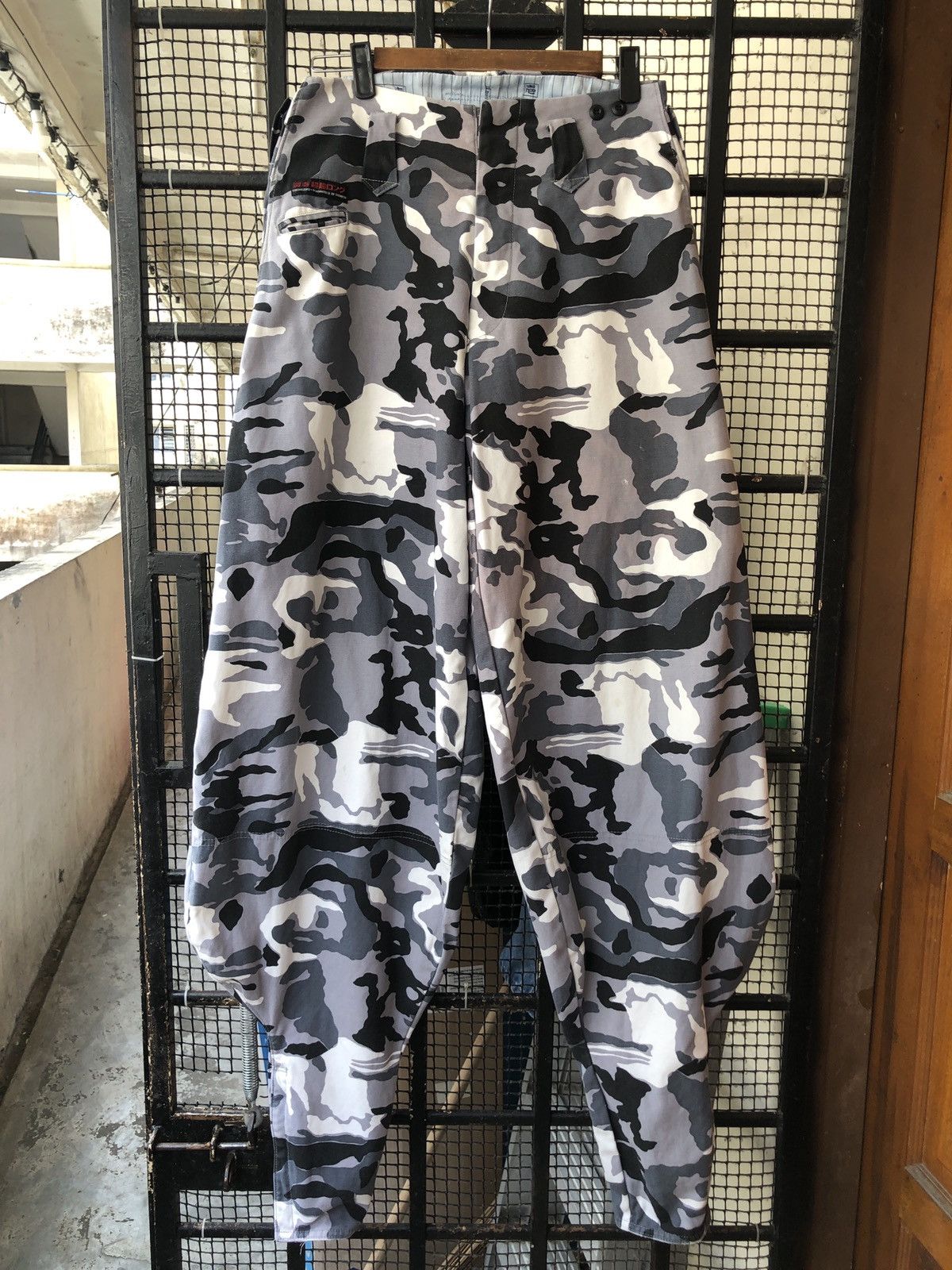 Japanese Brand × Vintage TORAICHI WORKER TOBI CAMO PANT balloon baggy Size US 28 / EU 44 - 3 Thumbnail