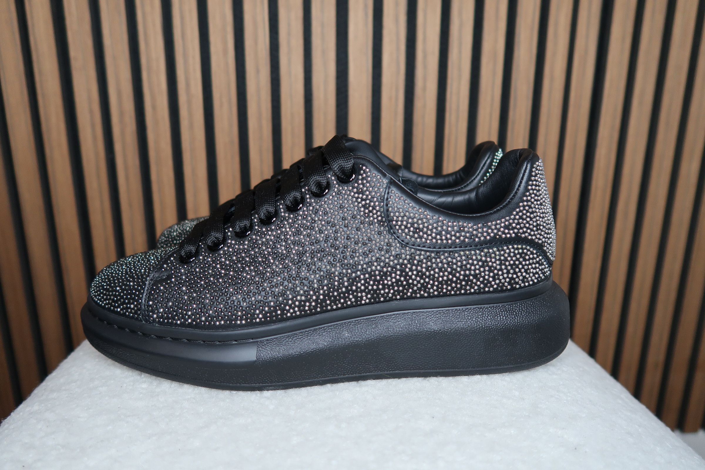Alexander McQueen Alexander McQueen Oversized Sneaker - Black Studded Size US 8.5 / EU 41-42 - 4 Thumbnail