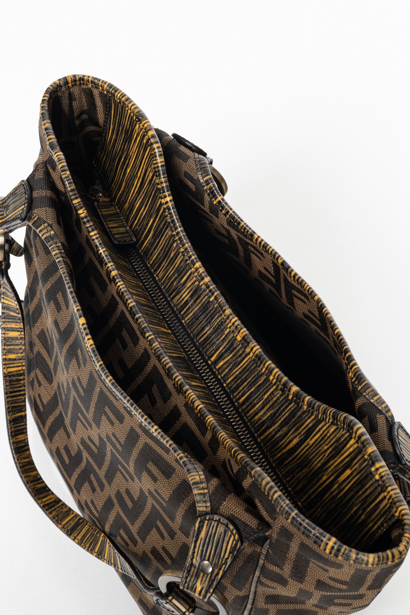 Fendi Fendi Chef Brown Zucca Canvas Leather-Trim Tote Size ONE SIZE - 10 Thumbnail
