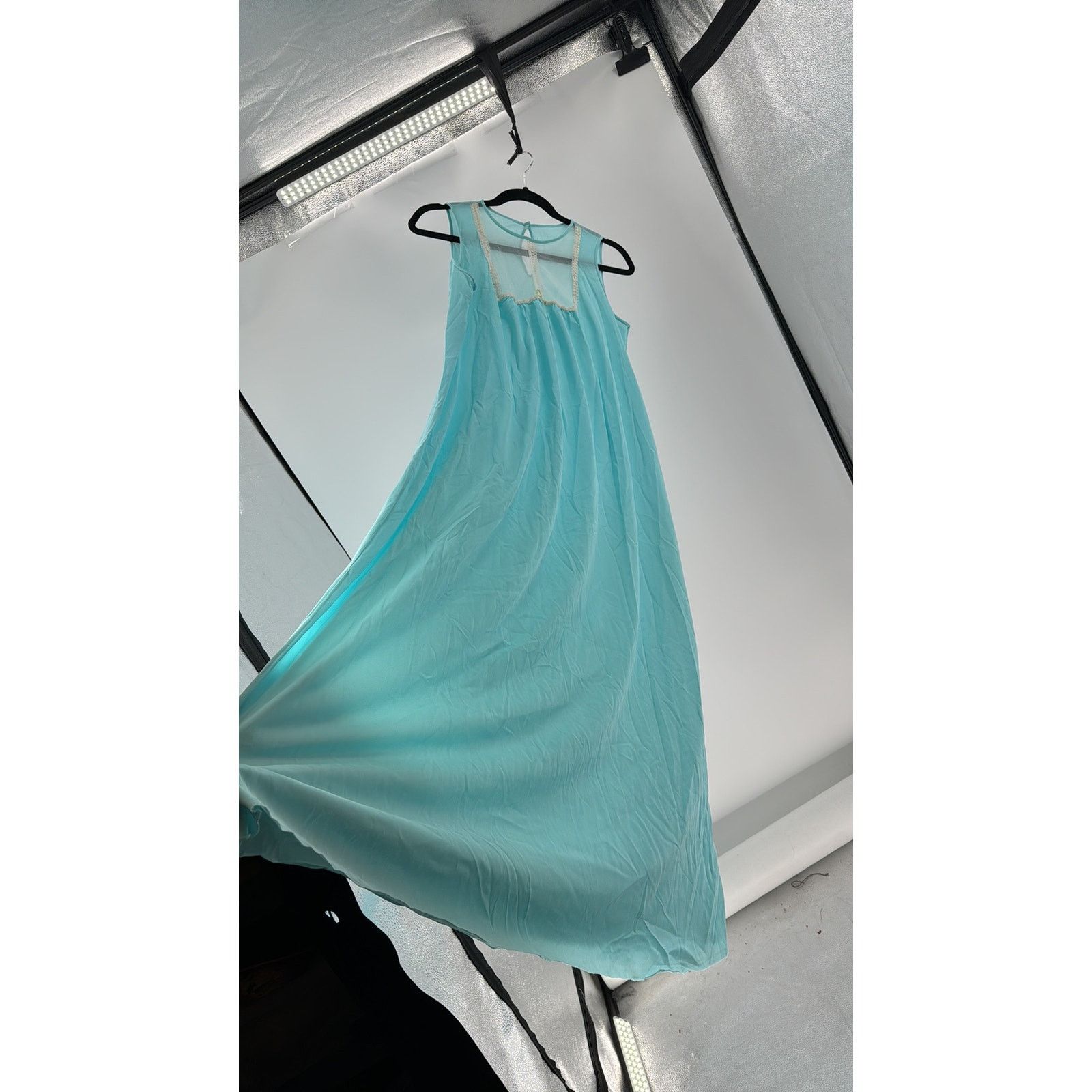 Vintage Vintage Nylon 1960s Blue Nightie Negligee Size S Lace mistee Size S / US 4 / IT 40 - 4 Thumbnail