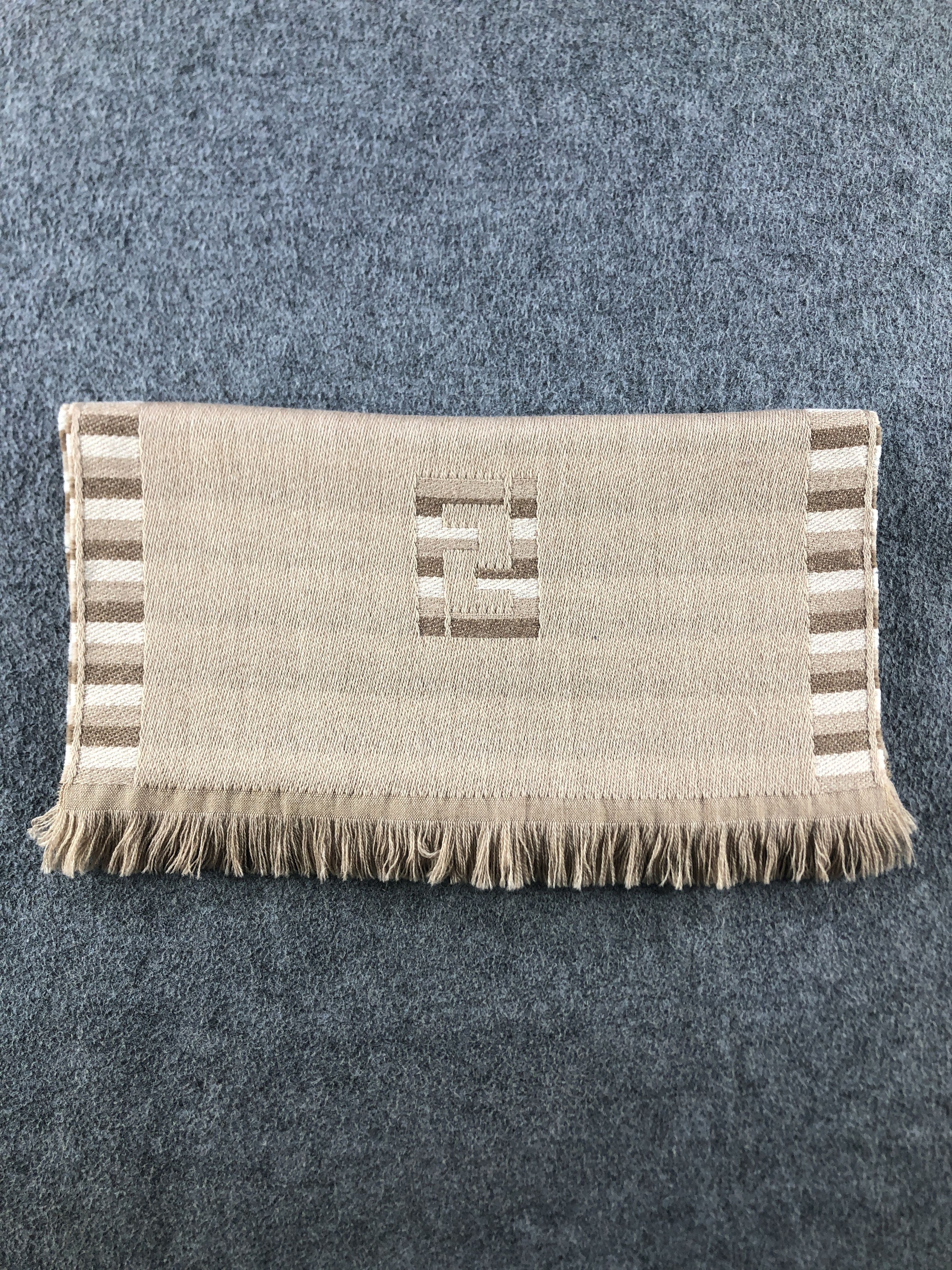 Fendi Fendi Scarf / Muffler / Neckwear P724 Size ONE SIZE - 9 Thumbnail