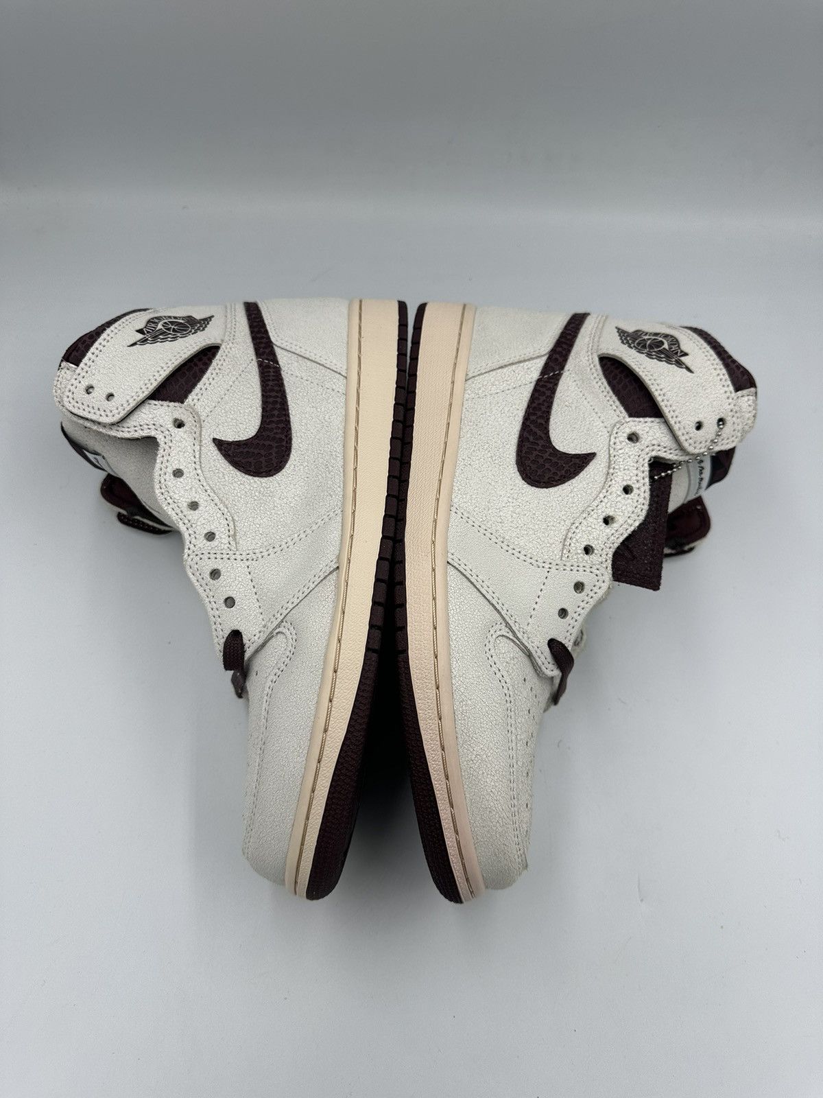 Jordan Brand Jordan 1 Retro High OG A Ma Maniére Size US 10.5 / EU 43-44 - 4 Thumbnail