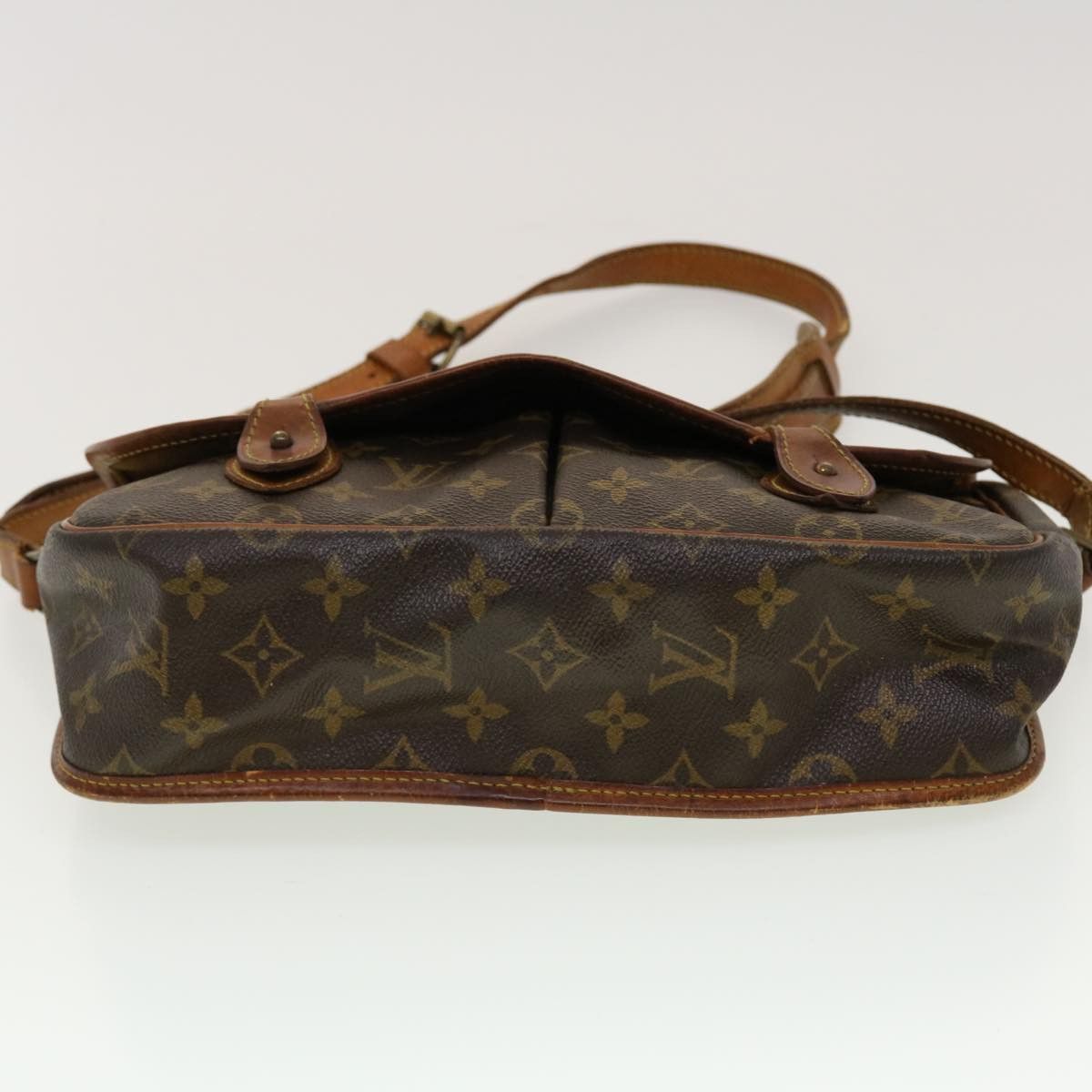 Louis Vuitton LOUIS VUITTON Monogram Gibeciere MM Shoulder Bag M42247 Size ONE SIZE - 5 Thumbnail