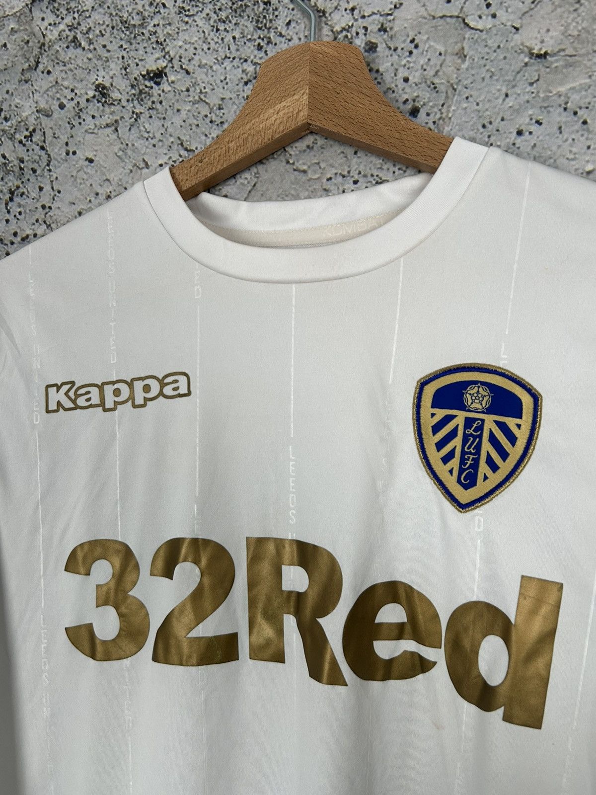 Kappa Kappa Leeds United Roofe Soccer Jersey Football Sport Size US L / EU 52-54 / 3 - 4 Thumbnail