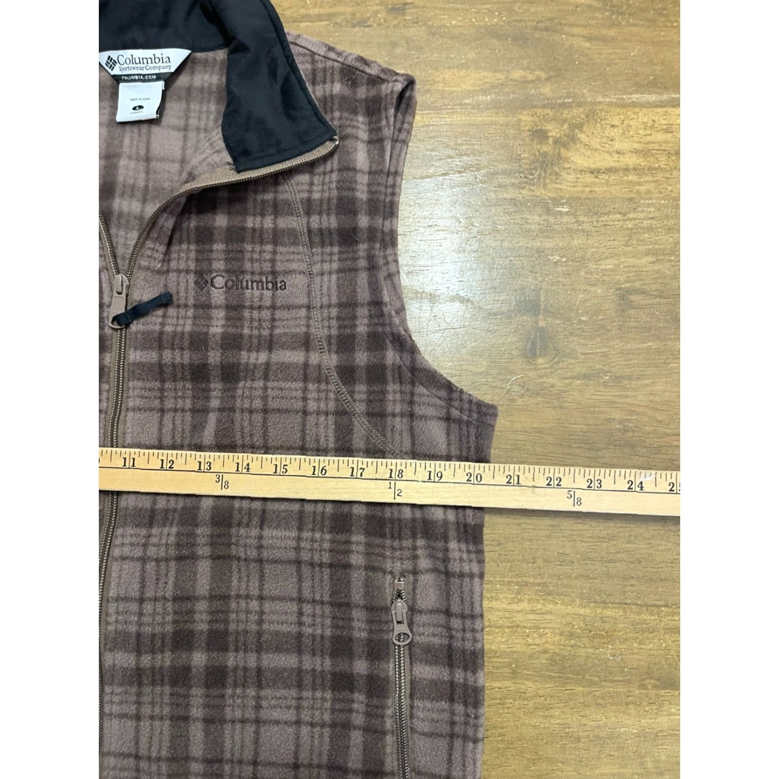 Vintage Columbia Sweater, Women's Size Large, Brown Plaid, Full Zip, Sleeveless, Vest Size L / US 10 / IT 46 - 7 Thumbnail