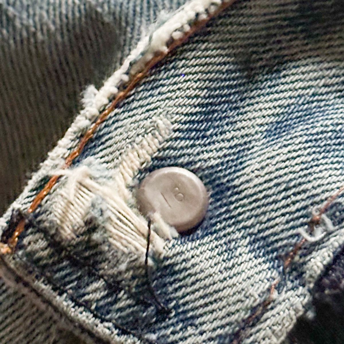 Levi's Vintage Levis THRASHED 646 Repair Flared Denim Size US 31 - 8 Thumbnail