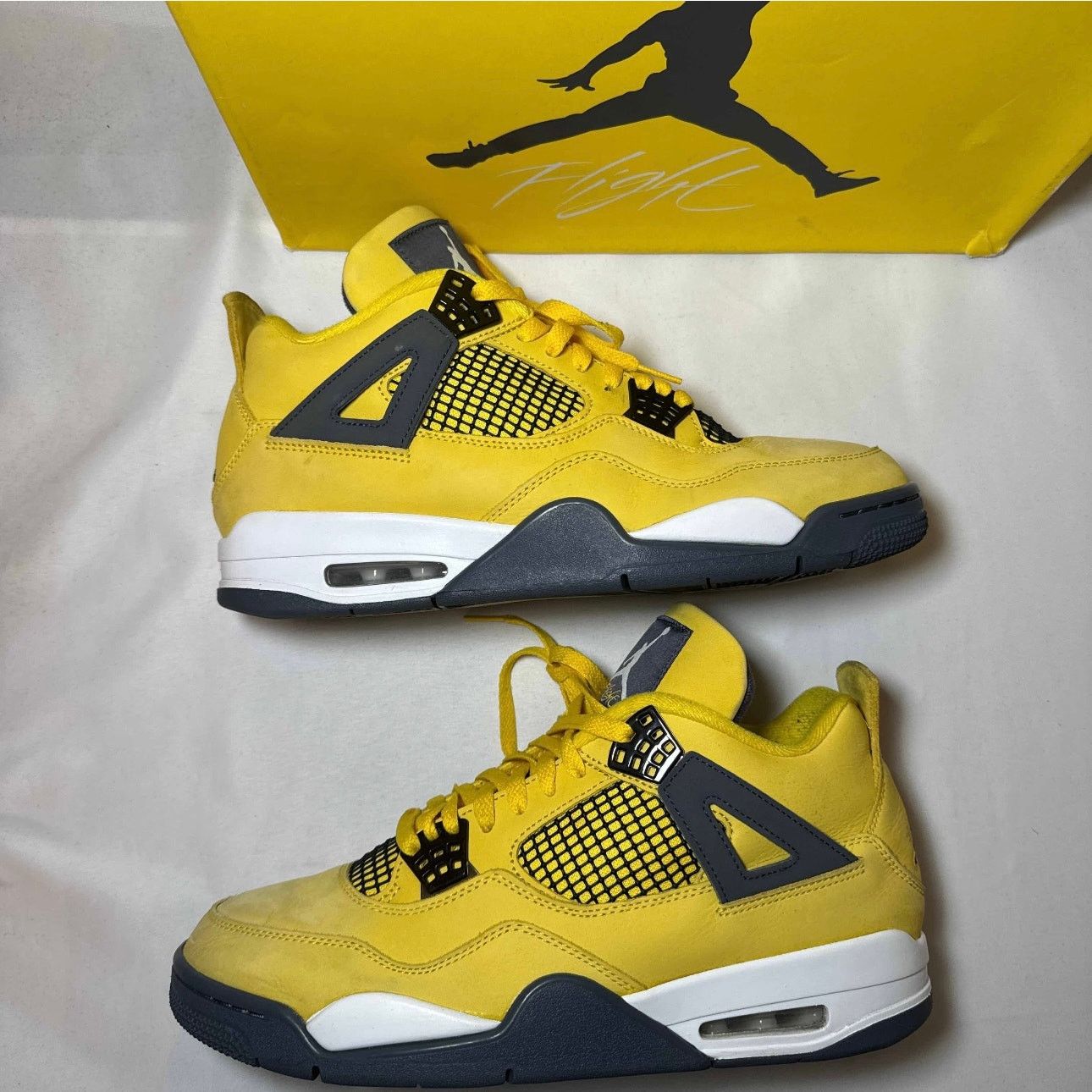 Jordan Brand × Nike Size 11 - Nike Air Jordan 4 Retro Lightning 2021 Men's Shoes Size US 11 / EU 44 - 2 Thumbnail