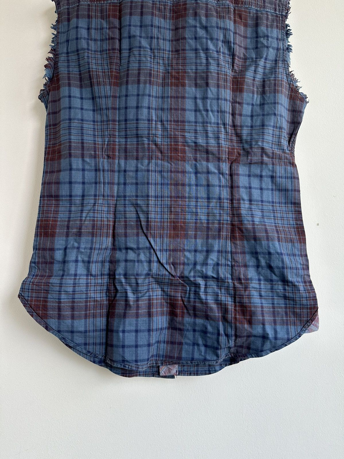 Dolce & Gabbana VTG Dolce & Gabbana Sleeveless Western Plaid Shirt Size 48 Size US M / EU 48-50 / 2 - 7 Thumbnail