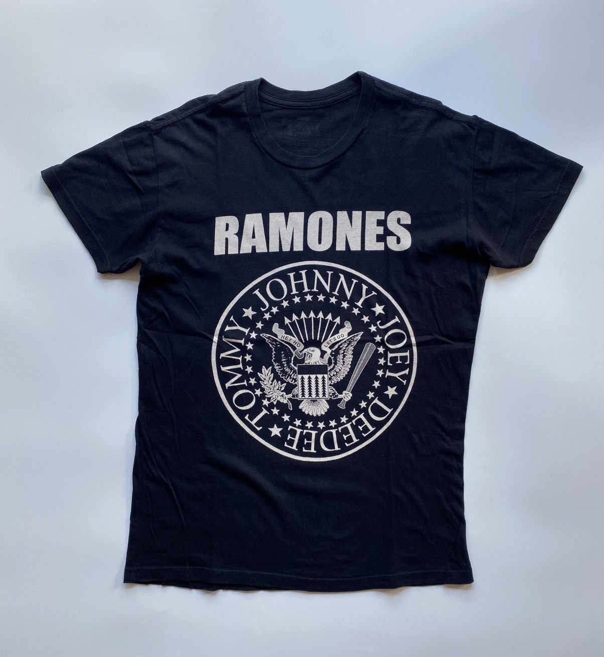 Band Tees RAMONES Size US M / EU 48-50 / 2 - 1 Thumbnail