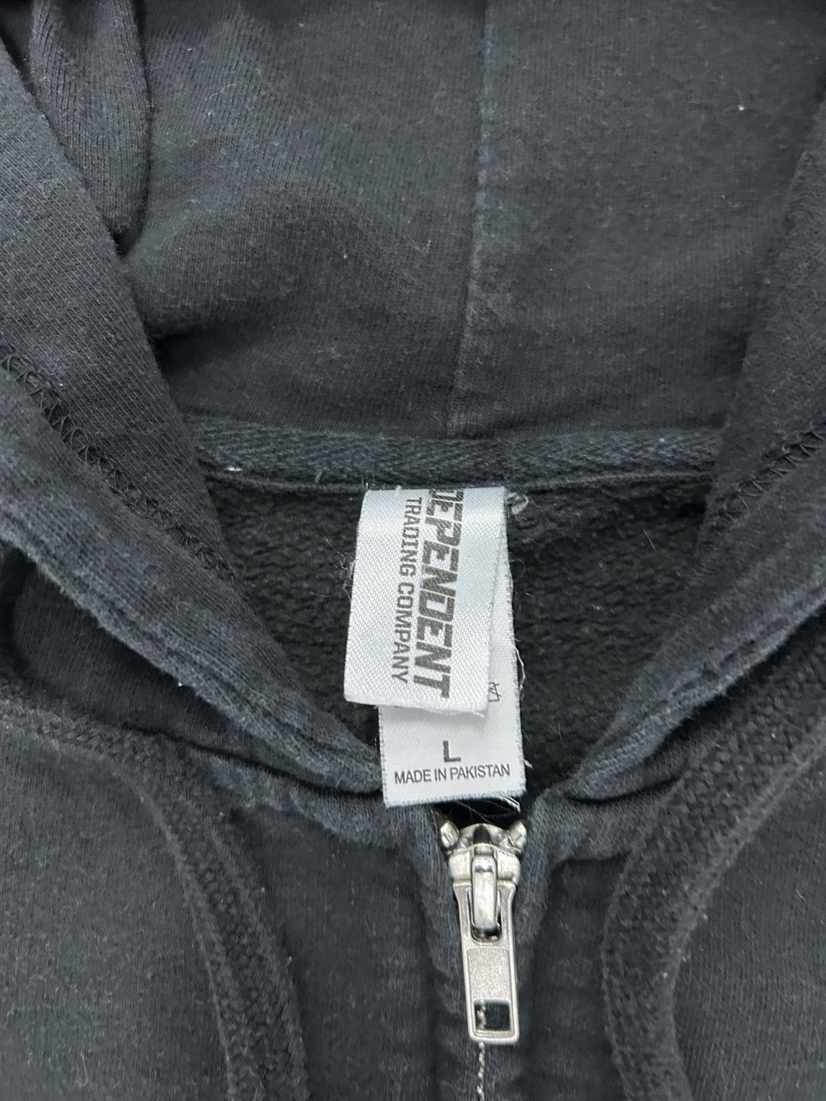 Vintage Vintage Y2K Exodus hoodie persona non grata Size US L / EU 52-54 / 3 - 4 Thumbnail