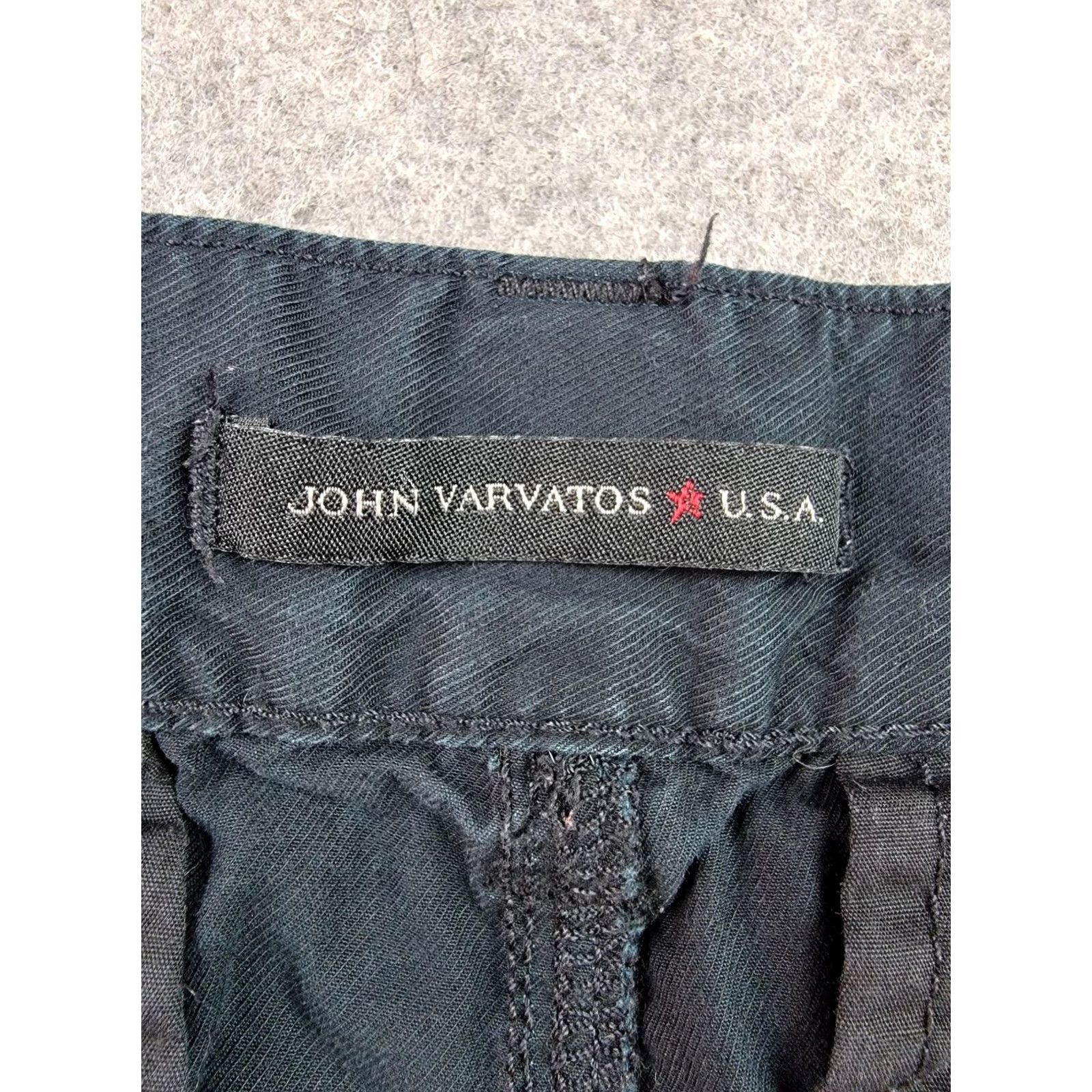 John Varvatos John Varvatos U.S.A. Shorts Mens 28 Black Cotton Twill Zip Fly Casual Chino Shorts, Flat Front, Pockets, VW Regular Fit, 8in Inseam, Solid, Mens Size US 28 / EU 44 - 6 Thumbnail